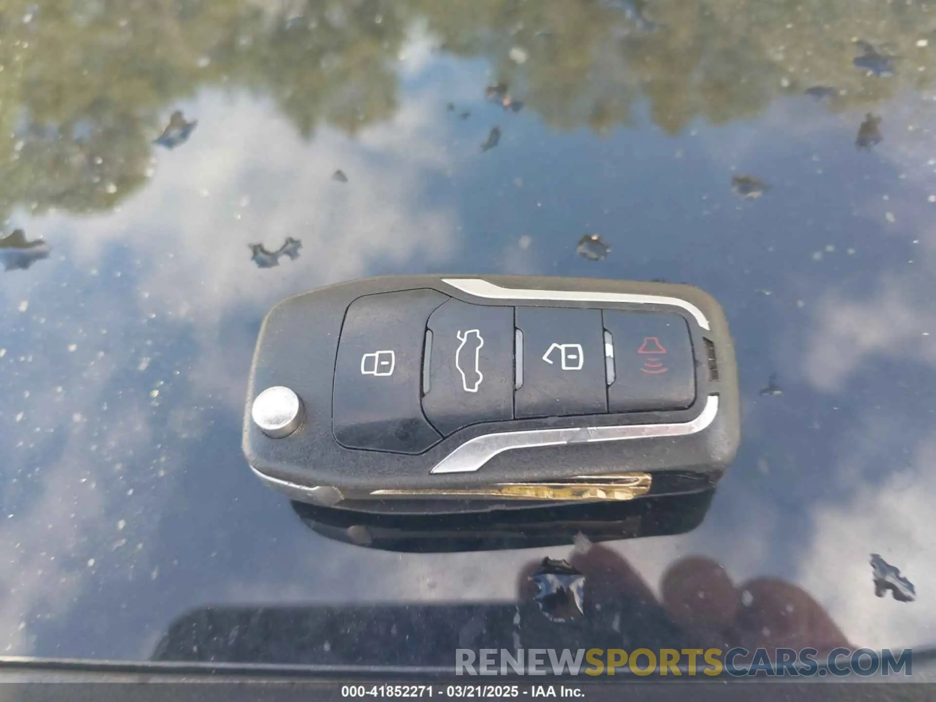 11 Photograph of a damaged car 19UDE2F30KA000918 ACURA ILX 2019