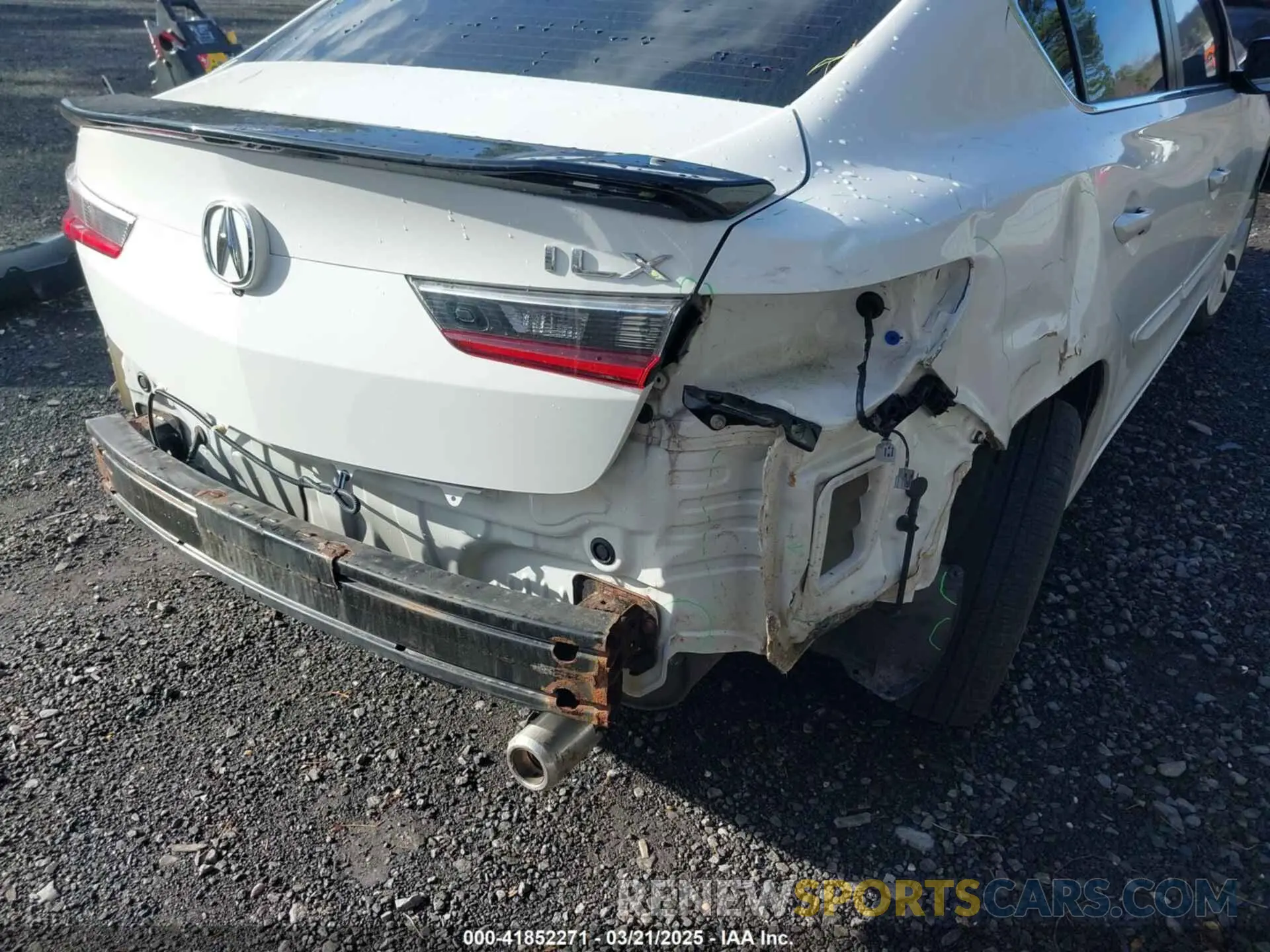 6 Photograph of a damaged car 19UDE2F30KA000918 ACURA ILX 2019