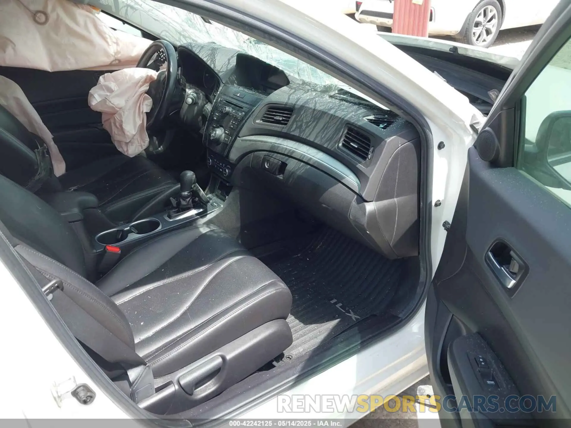 5 Photograph of a damaged car 19UDE2F30KA011174 ACURA ILX 2019
