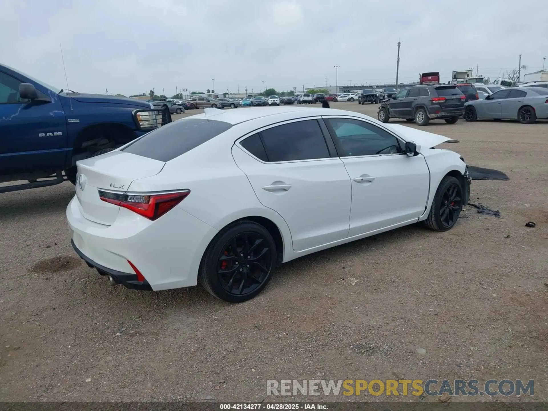4 Photograph of a damaged car 19UDE2F30KA013880 ACURA ILX 2019