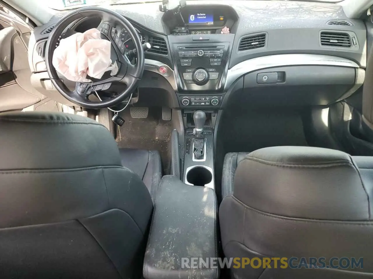 8 Photograph of a damaged car 19UDE2F34KA010979 ACURA ILX 2019