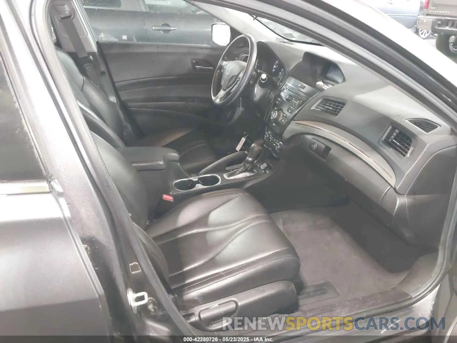 5 Photograph of a damaged car 19UDE2F38KA014016 ACURA ILX 2019