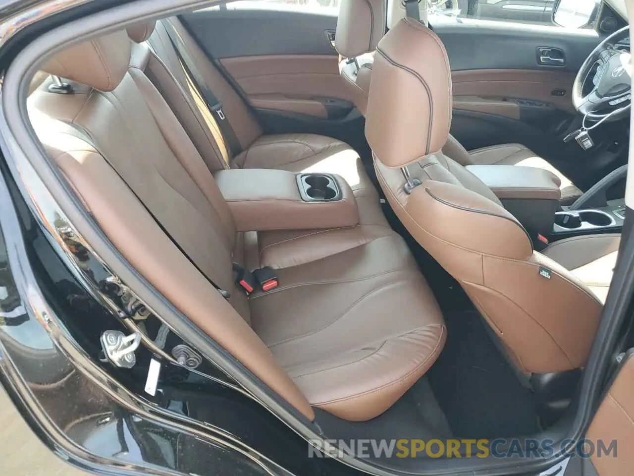 10 Photograph of a damaged car 19UDE2F71KA009226 ACURA ILX 2019