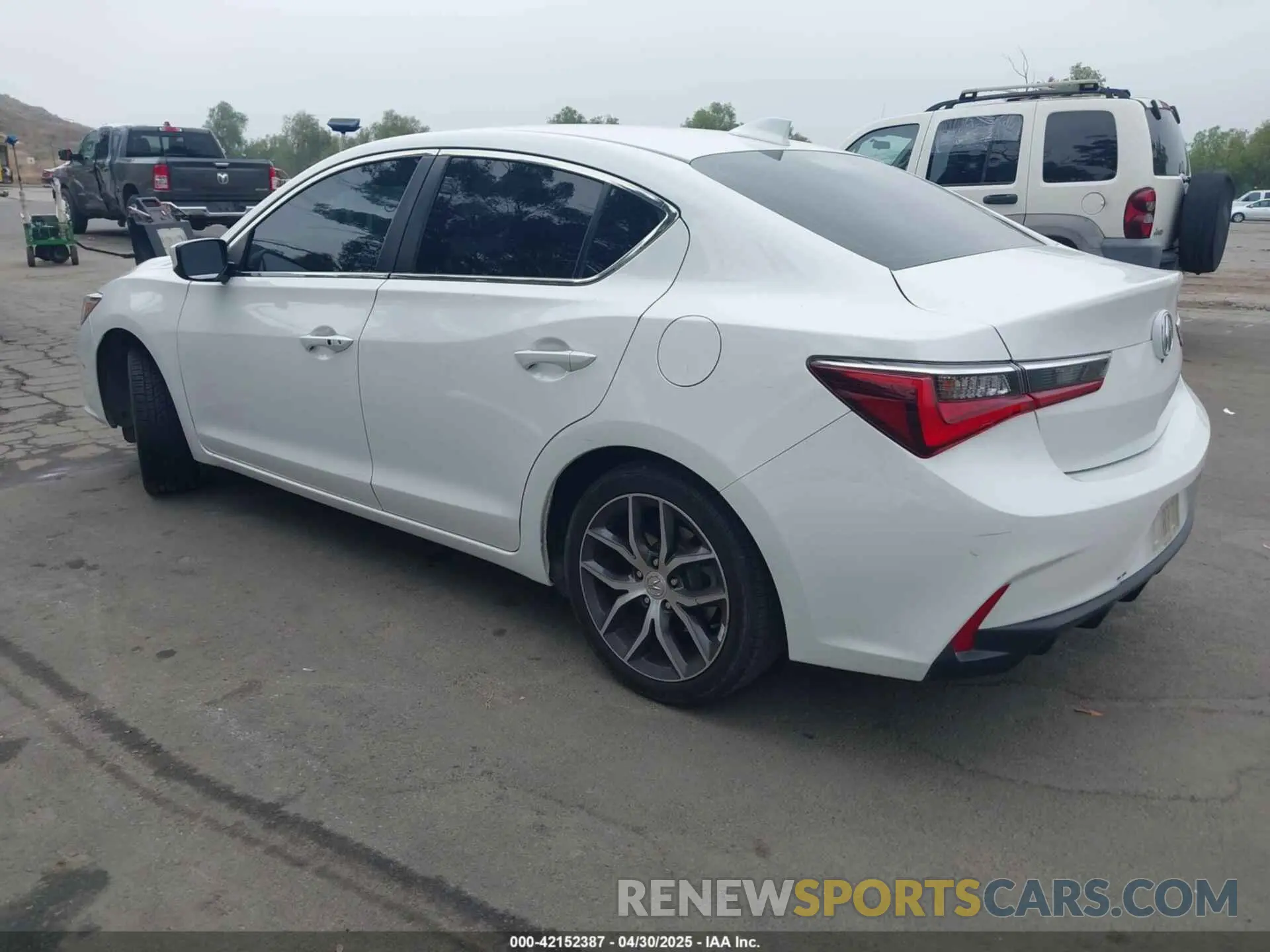 3 Photograph of a damaged car 19UDE2F74KA006787 ACURA ILX 2019