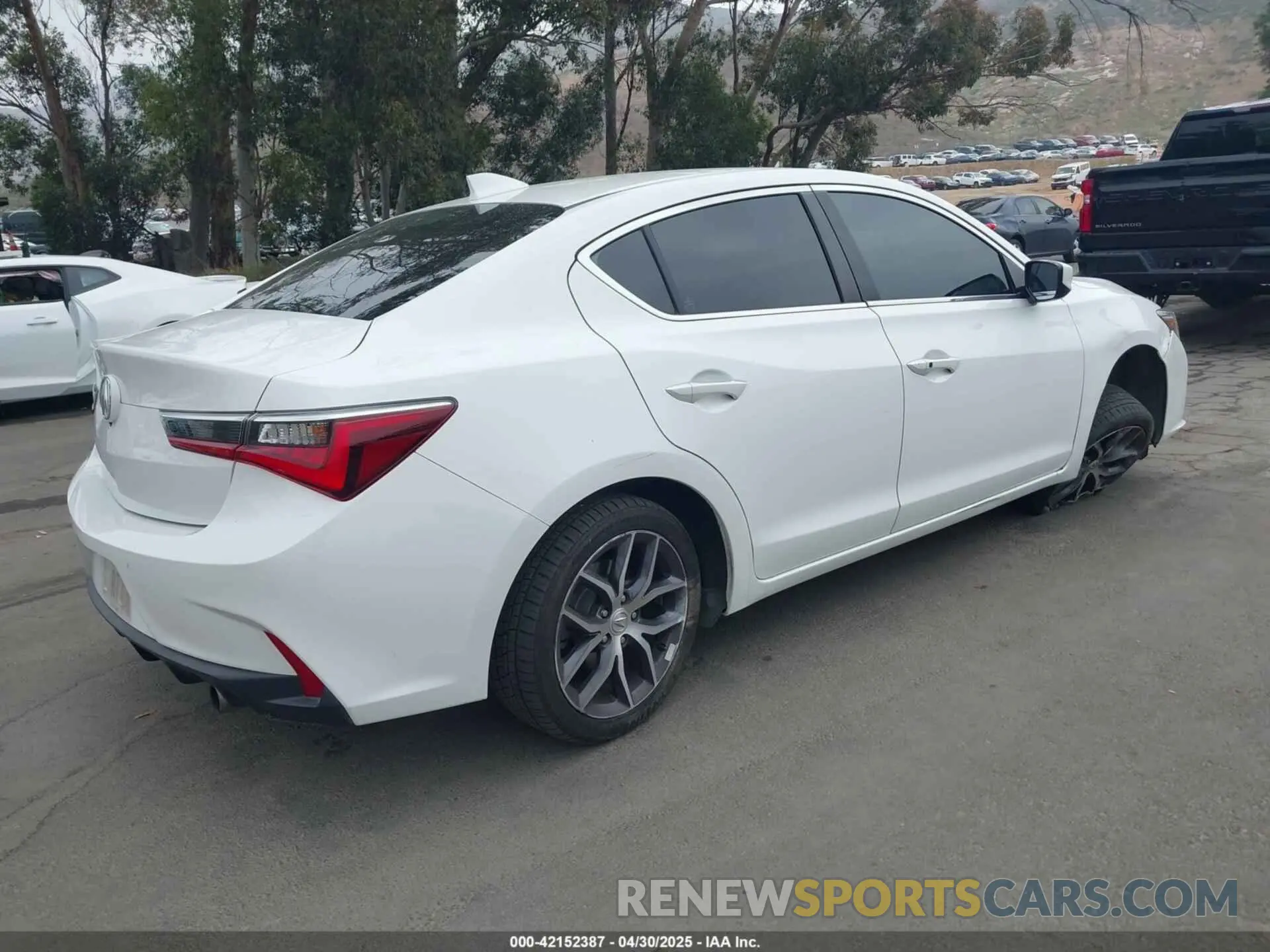 4 Photograph of a damaged car 19UDE2F74KA006787 ACURA ILX 2019