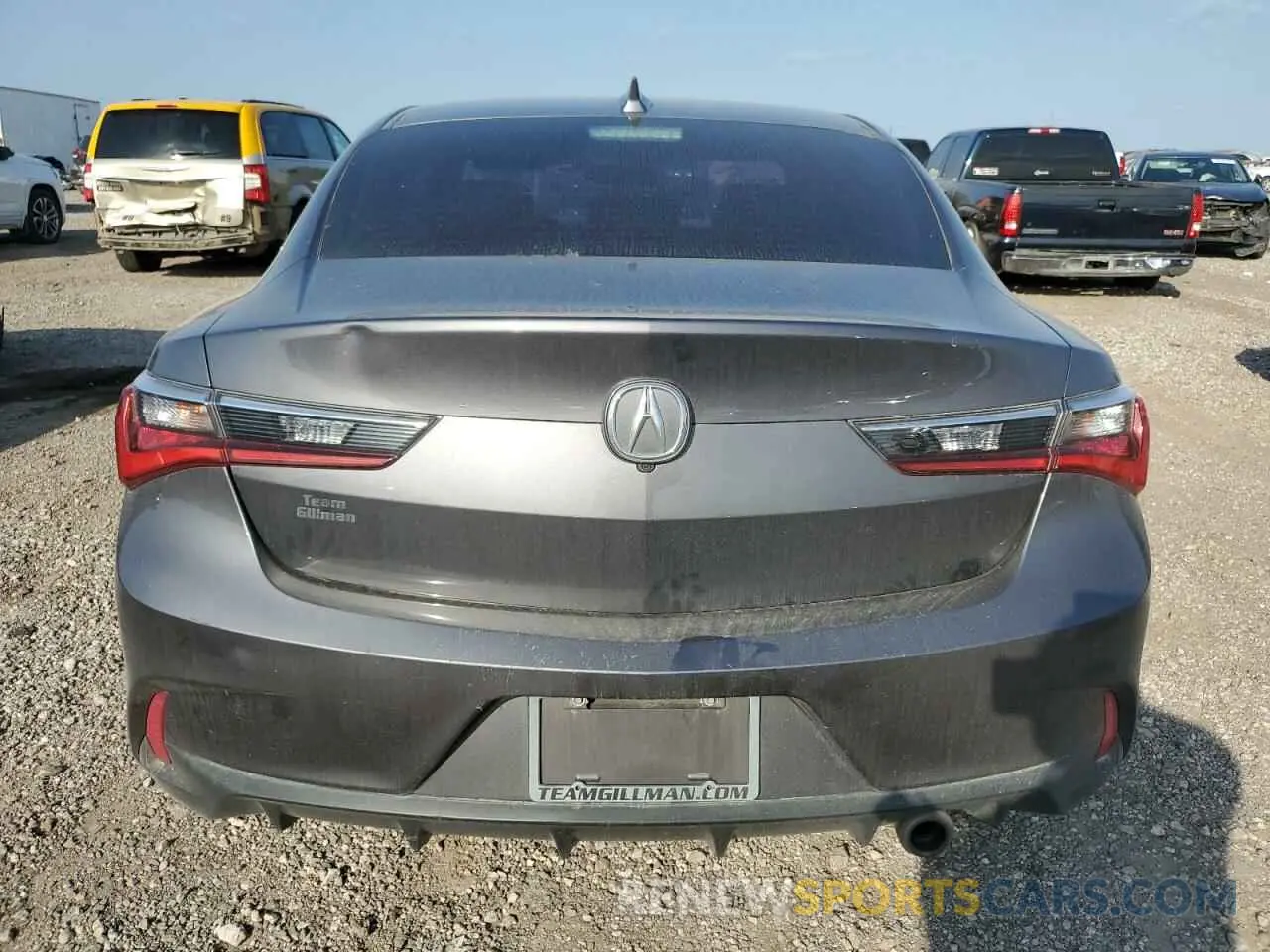 6 Photograph of a damaged car 19UDE2F74KA009351 ACURA ILX 2019