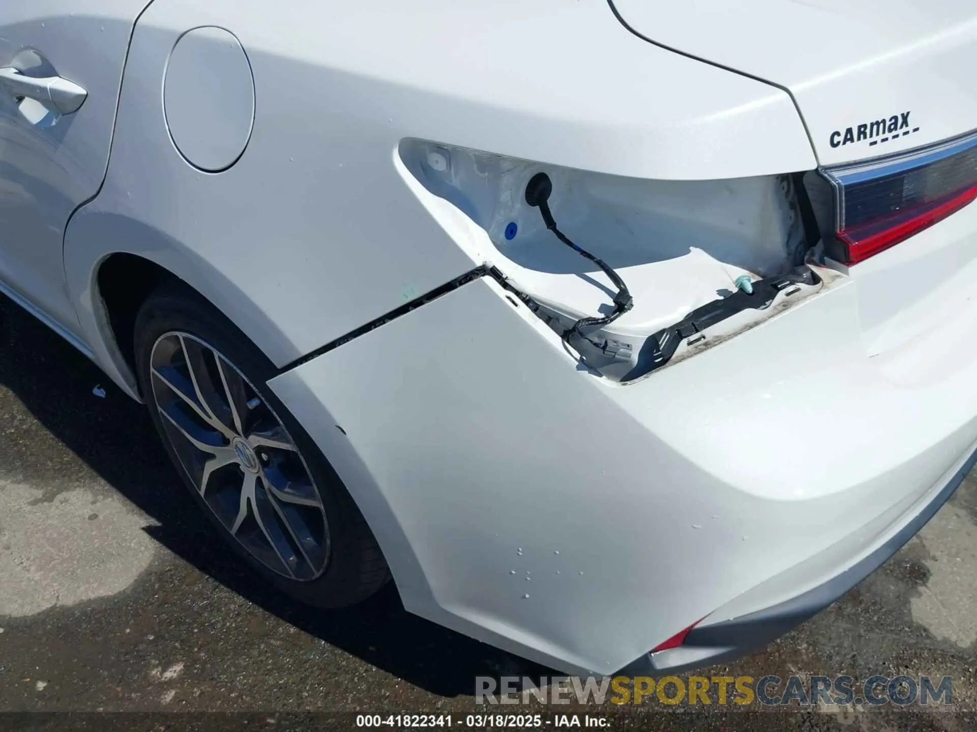 19 Photograph of a damaged car 19UDE2F74KA010449 ACURA ILX 2019