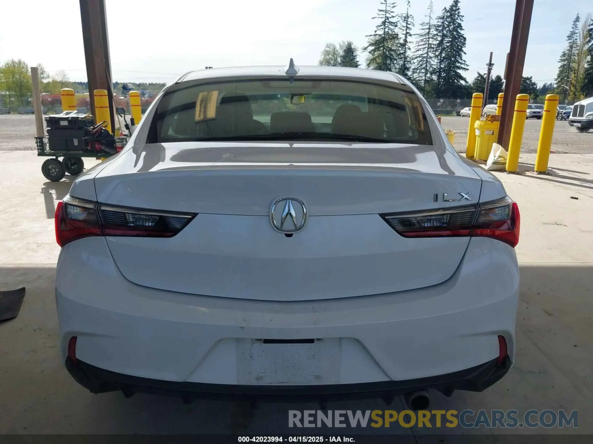 16 Photograph of a damaged car 19UDE2F77KA014270 ACURA ILX 2019
