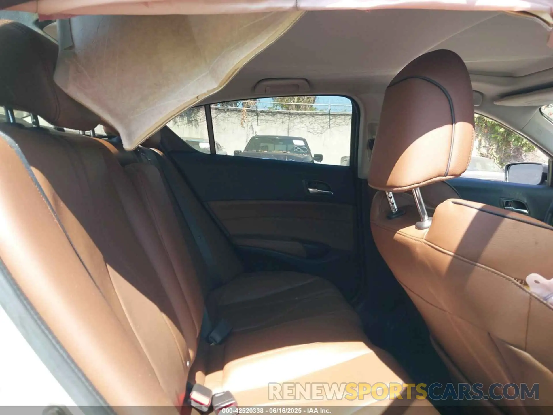 8 Photograph of a damaged car 19UDE2F78KA004072 ACURA ILX 2019