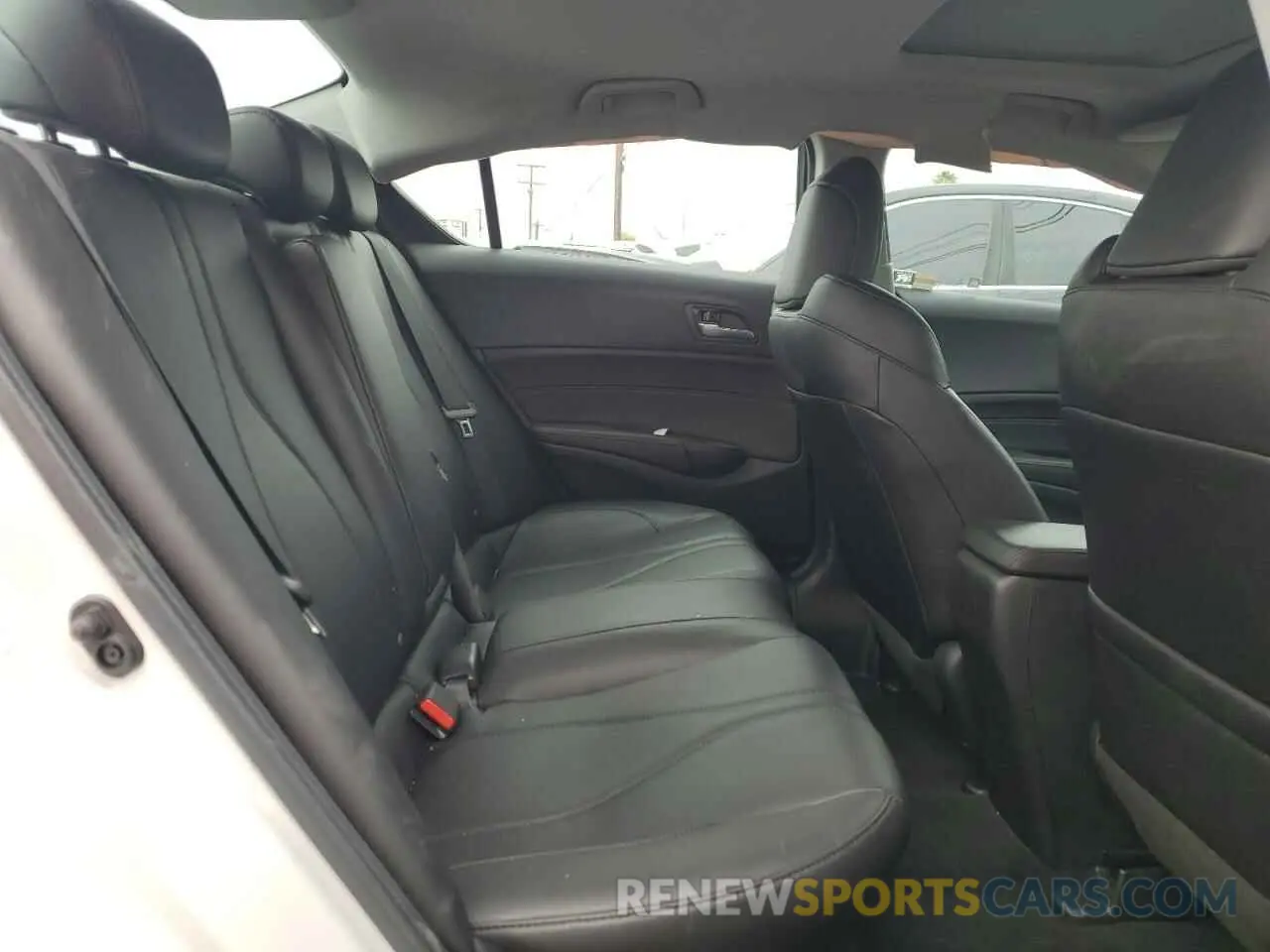 10 Photograph of a damaged car 19UDE2F32LA000937 ACURA ILX 2020