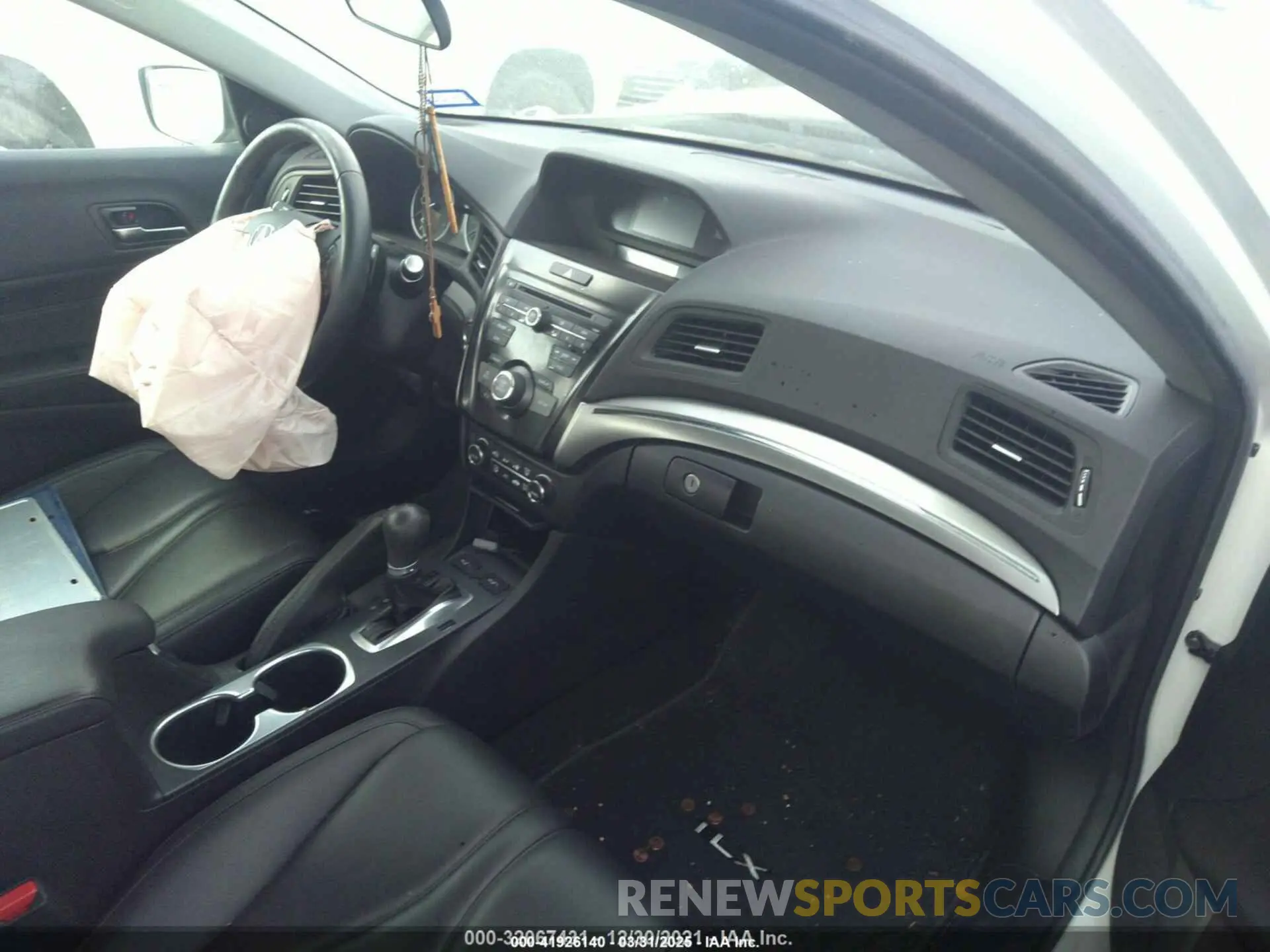 5 Photograph of a damaged car 19UDE2F33LA003250 ACURA ILX 2020