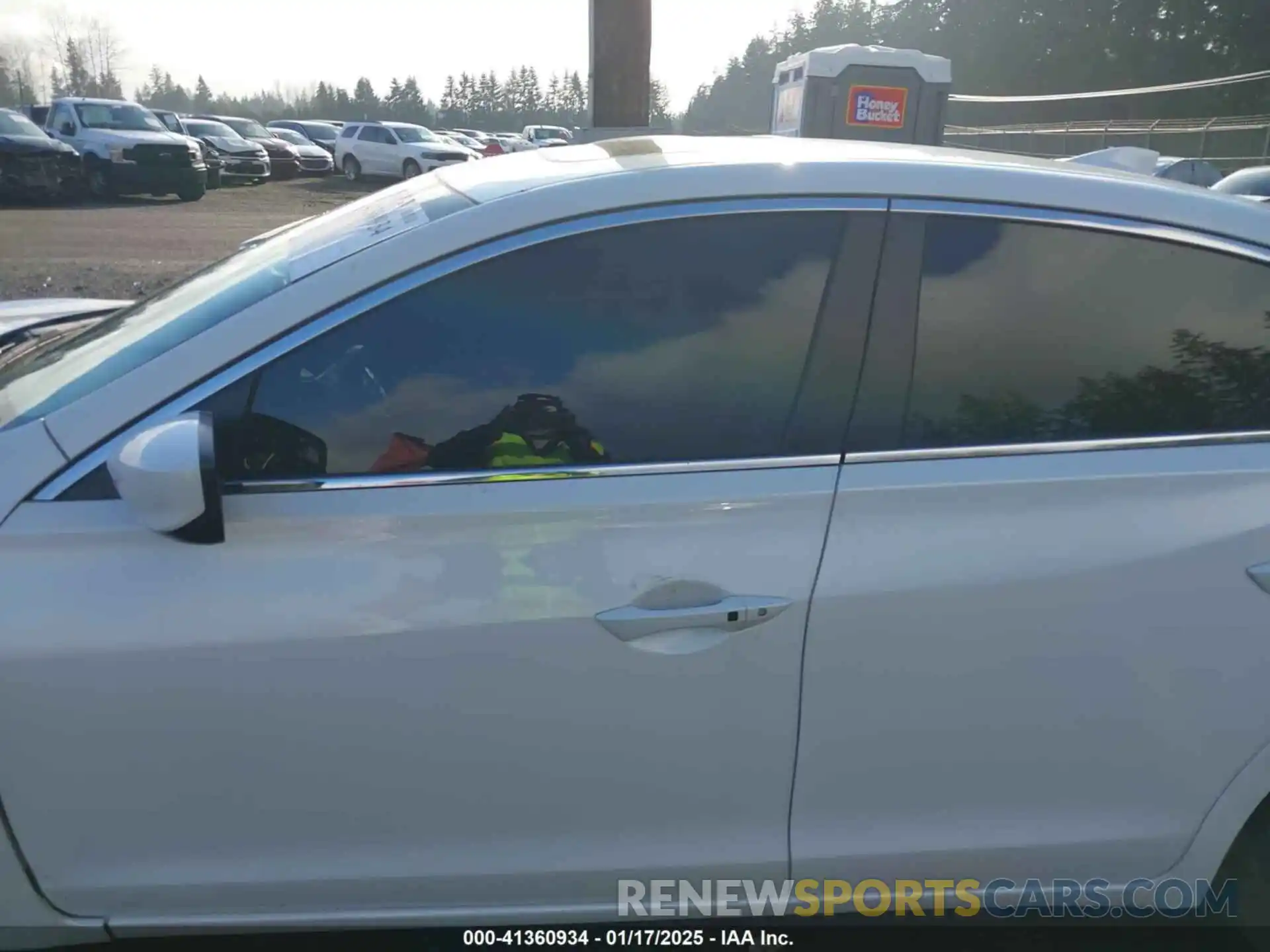 14 Photograph of a damaged car 19UDE2F33LA005418 ACURA ILX 2020