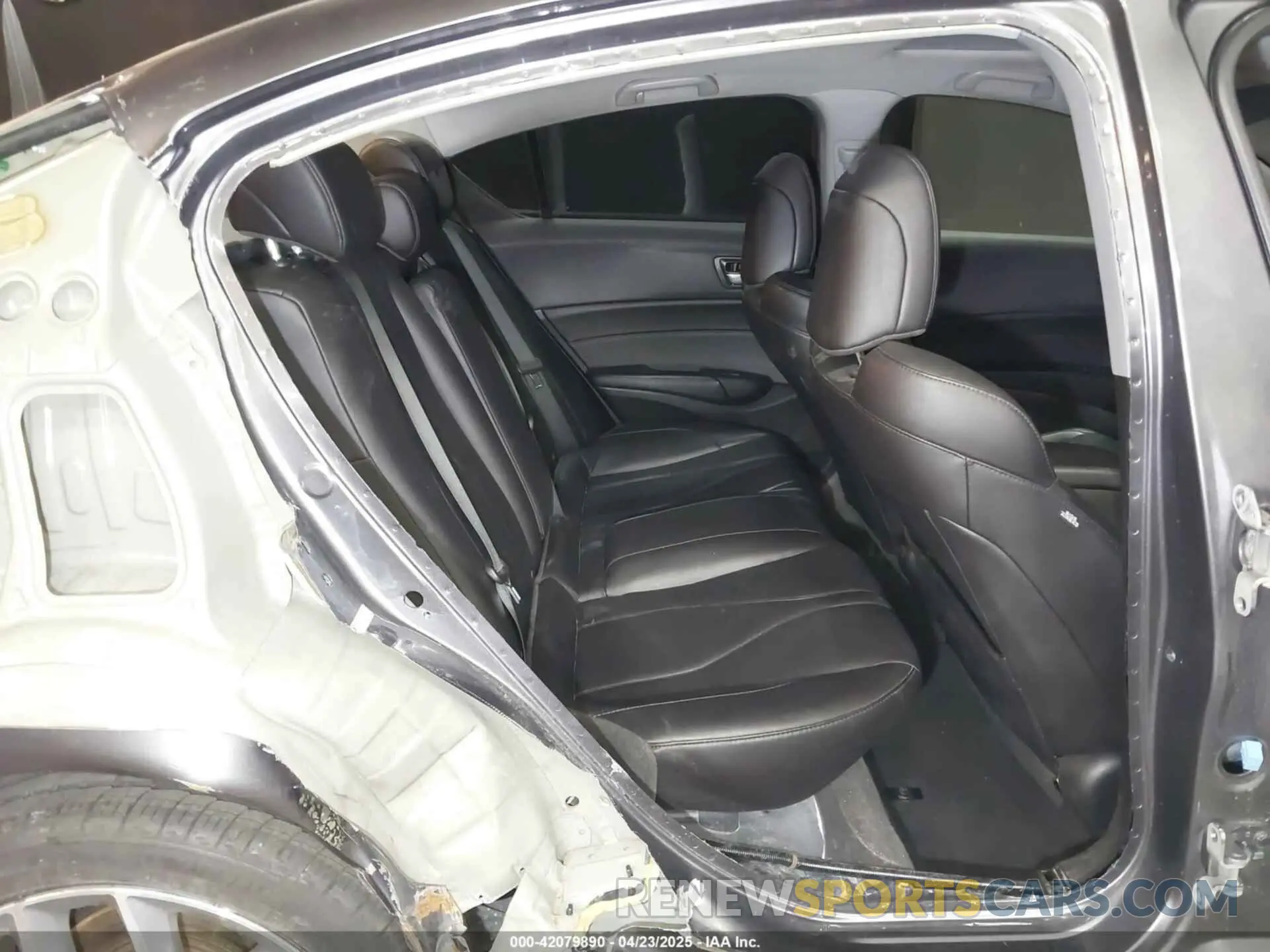 8 Photograph of a damaged car 19UDE2F36LA002772 ACURA ILX 2020