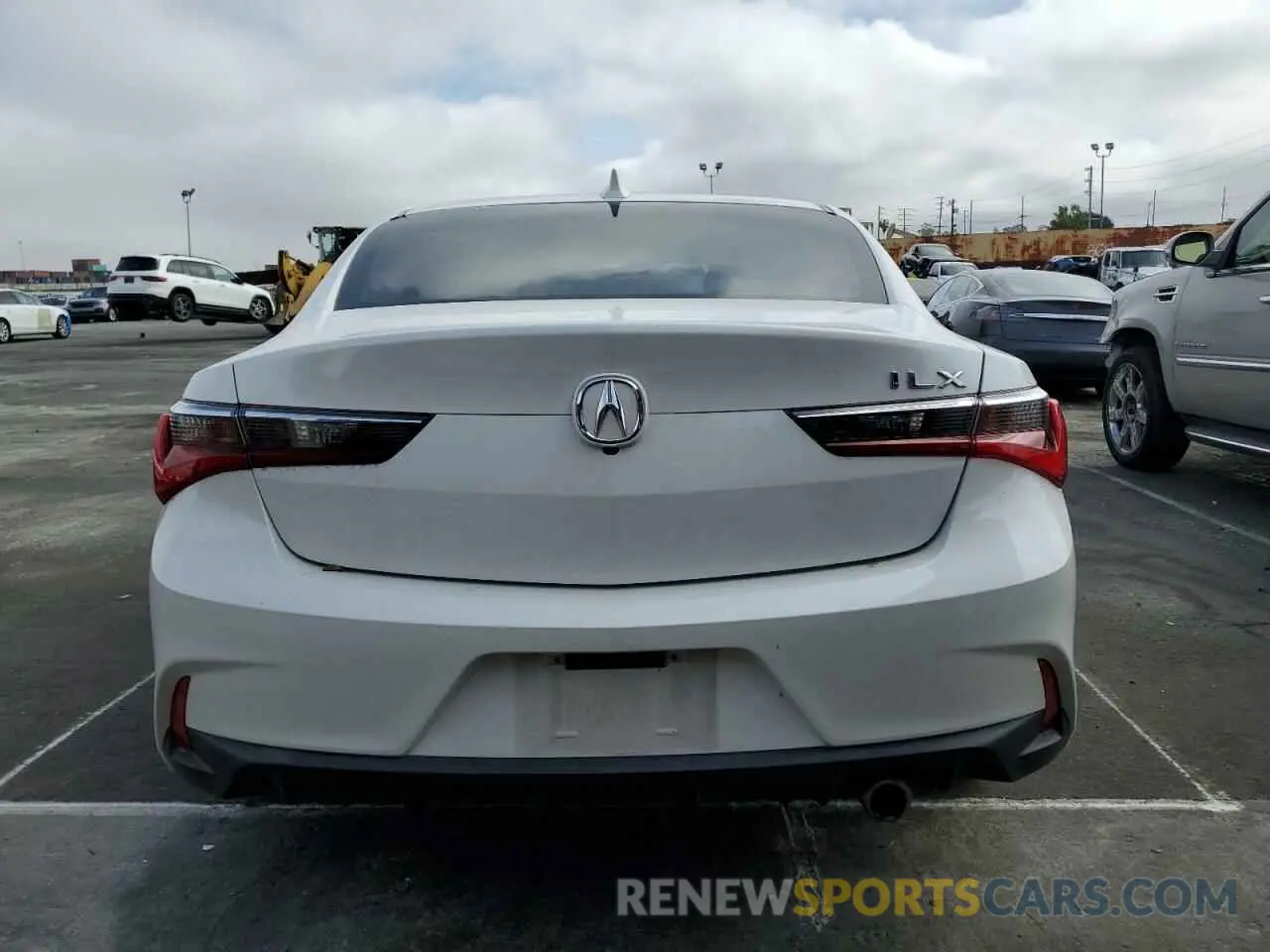 6 Photograph of a damaged car 19UDE2F70LA007405 ACURA ILX 2020