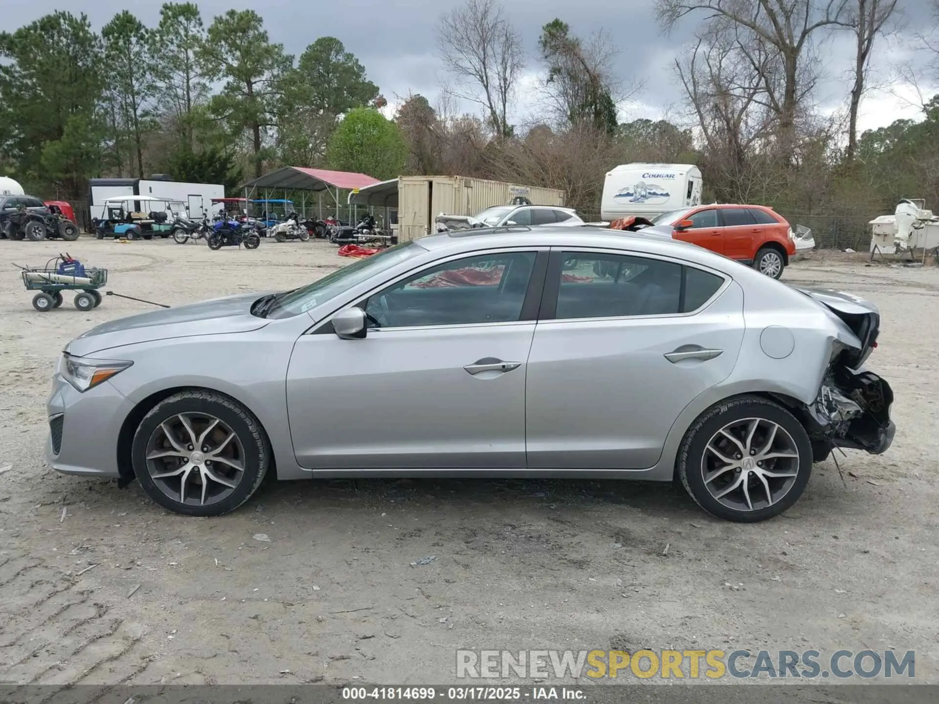 14 Photograph of a damaged car 19UDE2F74LA004006 ACURA ILX 2020
