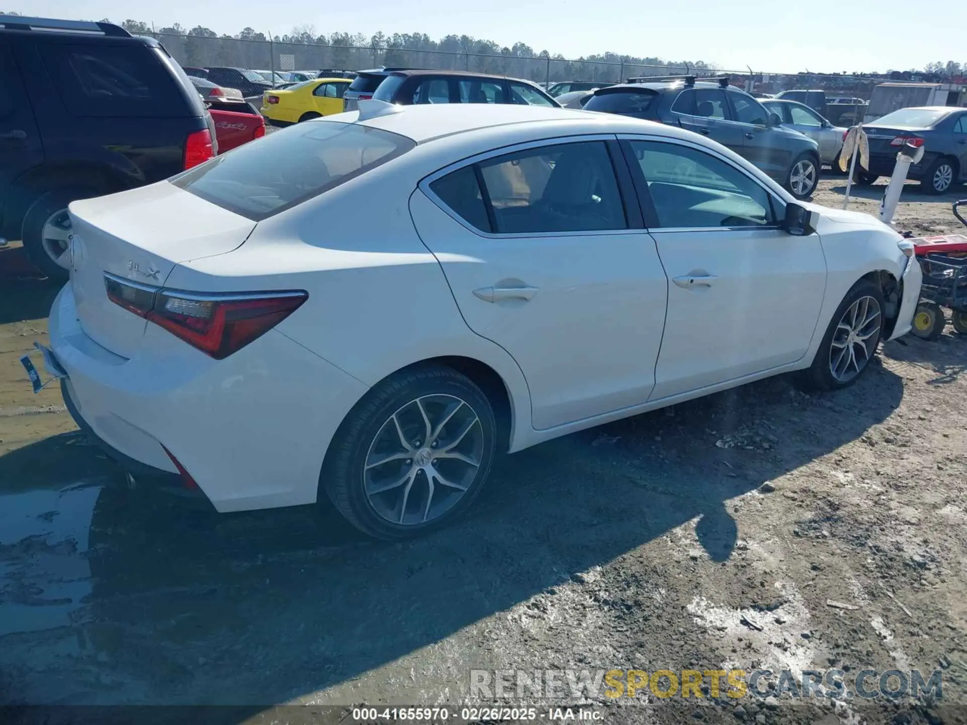 4 Photograph of a damaged car 19UDE2F76LA010213 ACURA ILX 2020