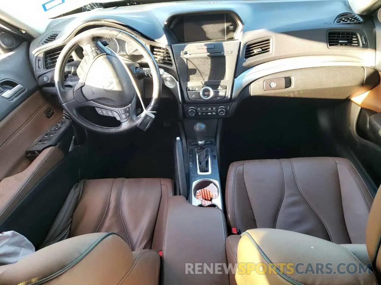 8 Photograph of a damaged car 19UDE2F77LA004372 ACURA ILX 2020