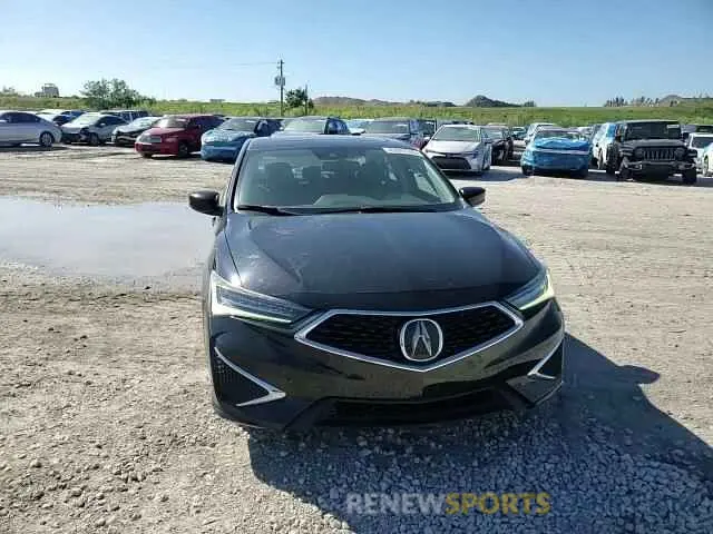 11 Photograph of a damaged car 19UDE2F78LA000802 ACURA ILX 2020