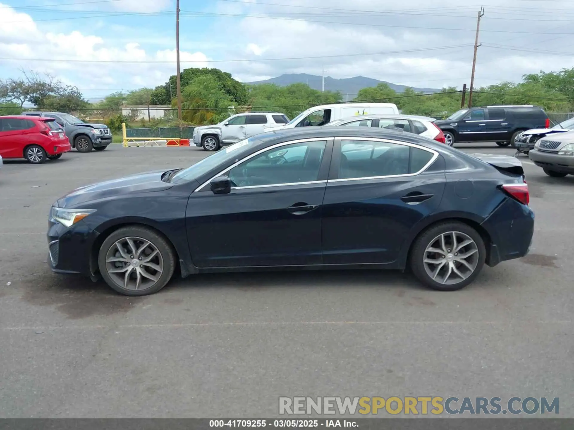 14 Photograph of a damaged car 19UDE2F78LA007717 ACURA ILX 2020