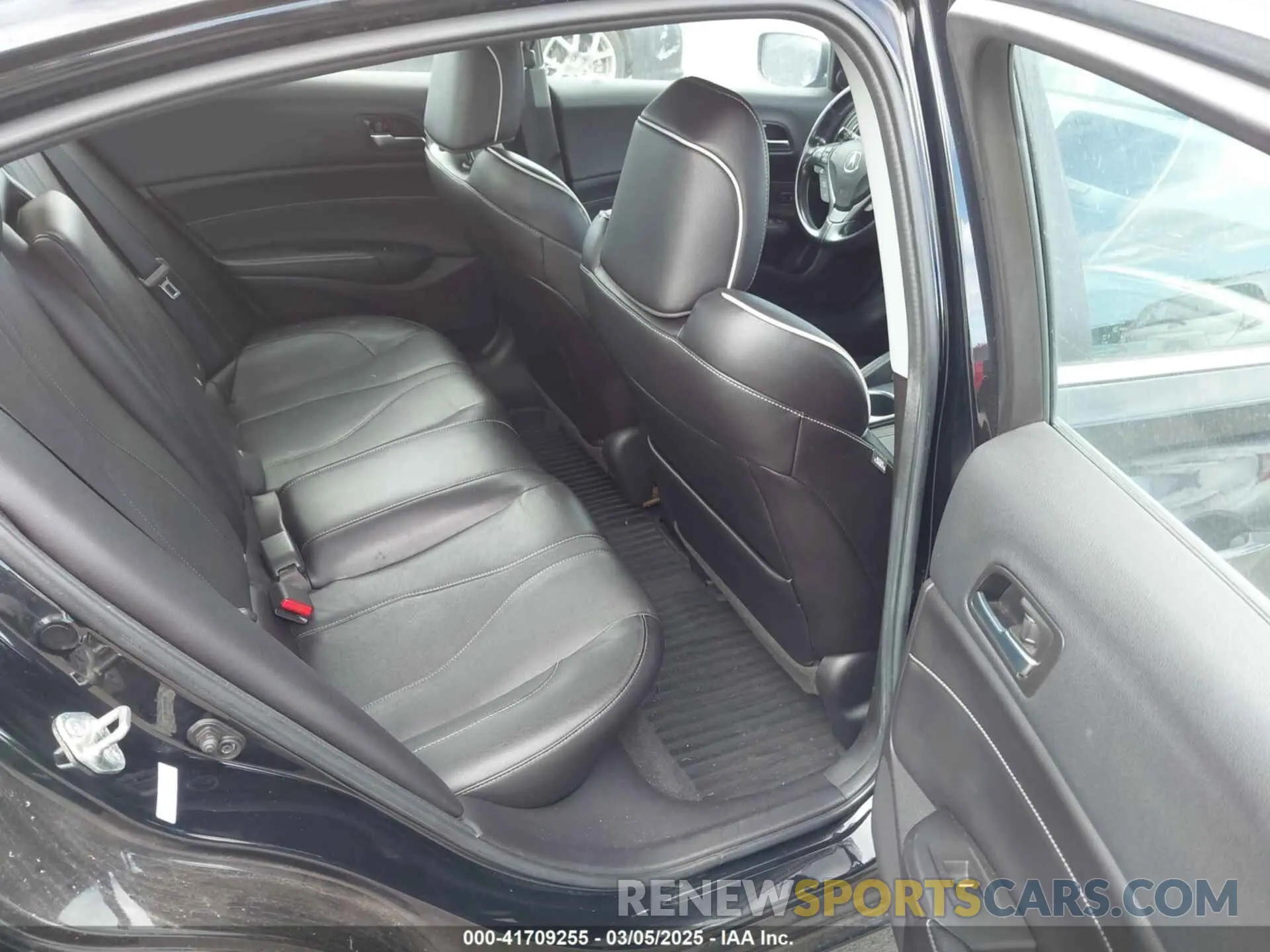 8 Photograph of a damaged car 19UDE2F78LA007717 ACURA ILX 2020
