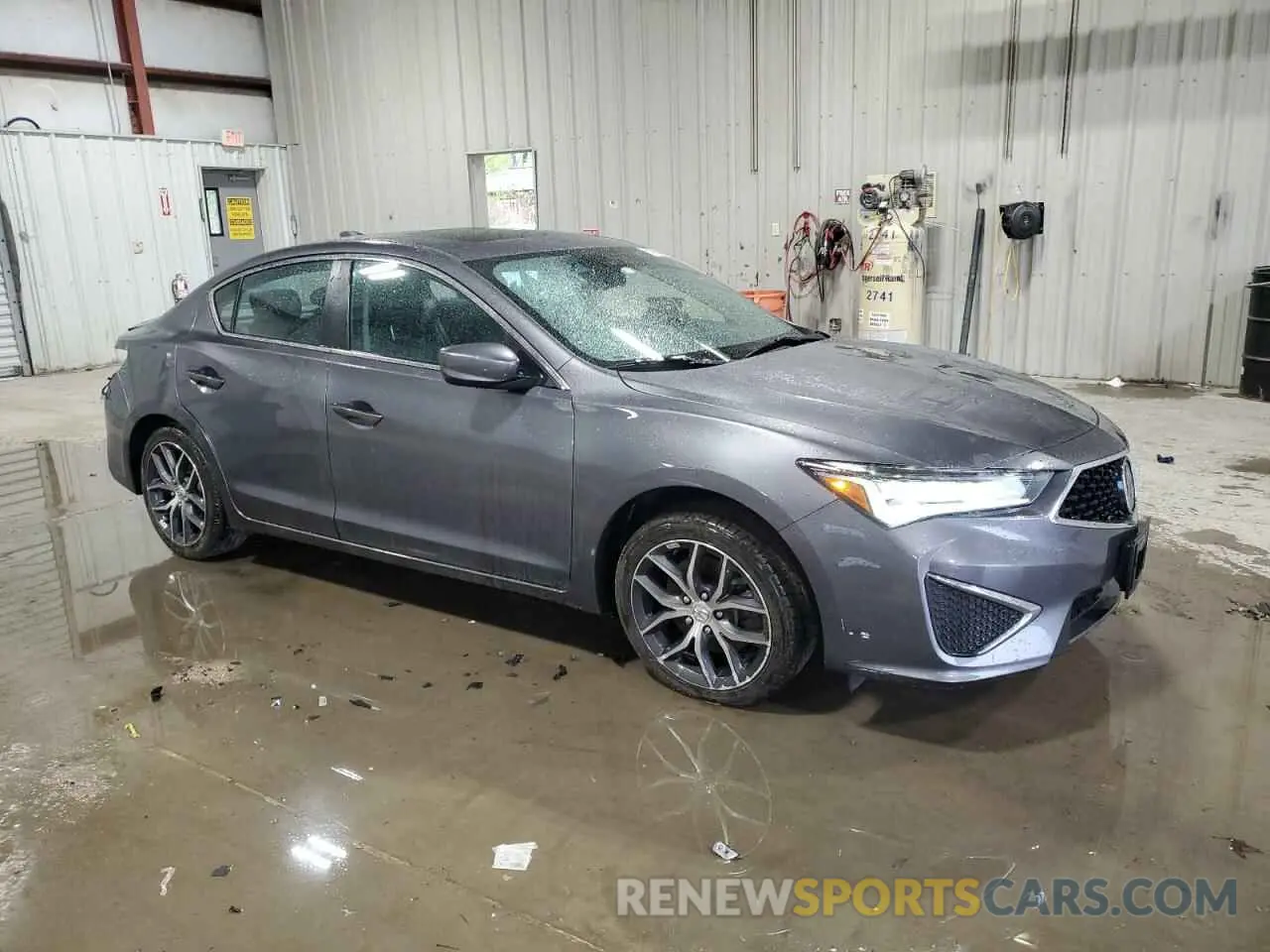 4 Photograph of a damaged car 19UDE2F7XLA003846 ACURA ILX 2020