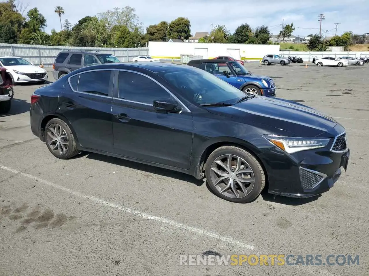 4 Photograph of a damaged car 19UDE2F7XLA007198 ACURA ILX 2020