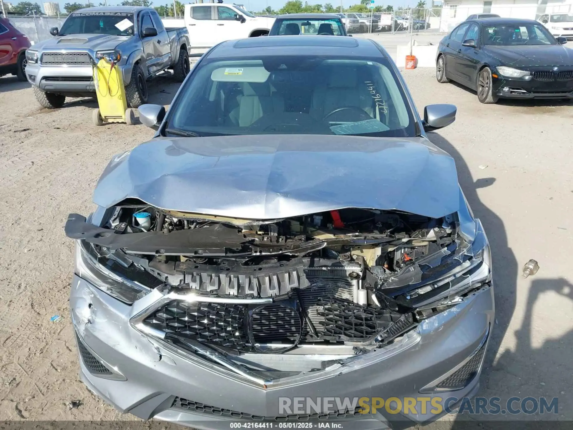 12 Photograph of a damaged car 19UDE2F7XLA010943 ACURA ILX 2020