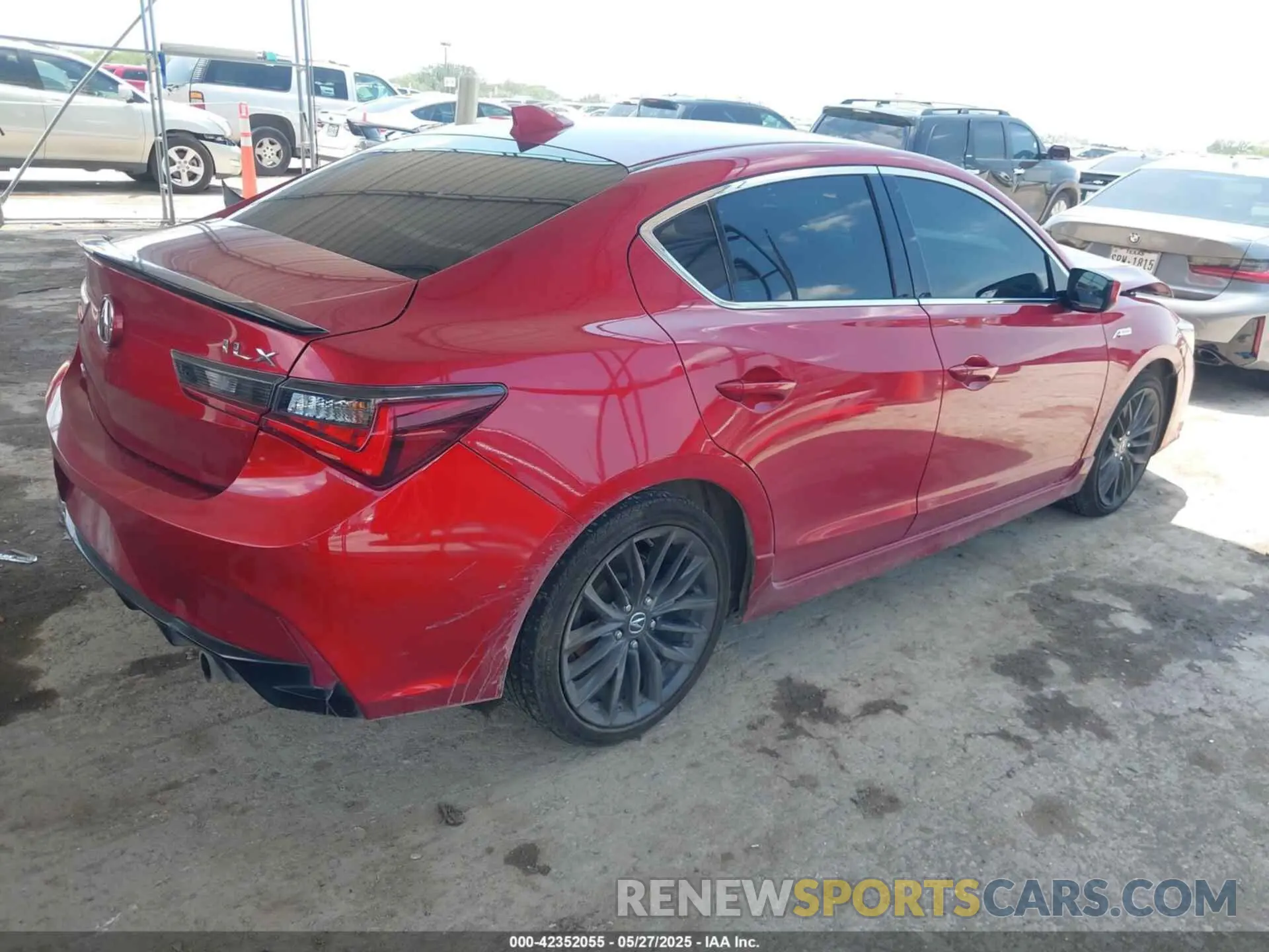 4 Photograph of a damaged car 19UDE2F85LA004444 ACURA ILX 2020