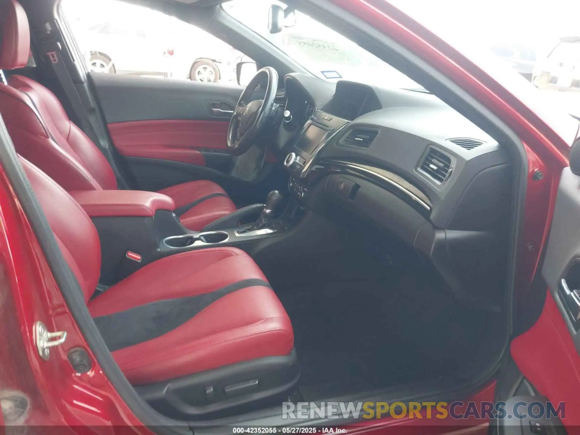 5 Photograph of a damaged car 19UDE2F85LA004444 ACURA ILX 2020