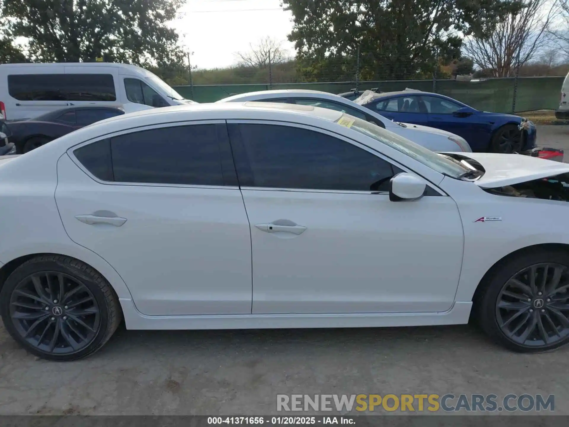 14 Photograph of a damaged car 19UDE2F89LA004463 ACURA ILX 2020