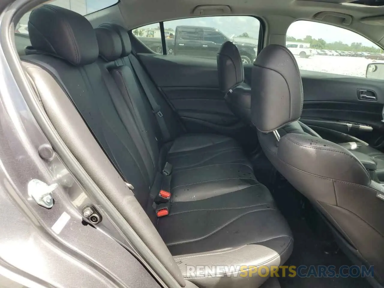 10 Photograph of a damaged car 19UDE2F33MA004772 ACURA ILX 2021