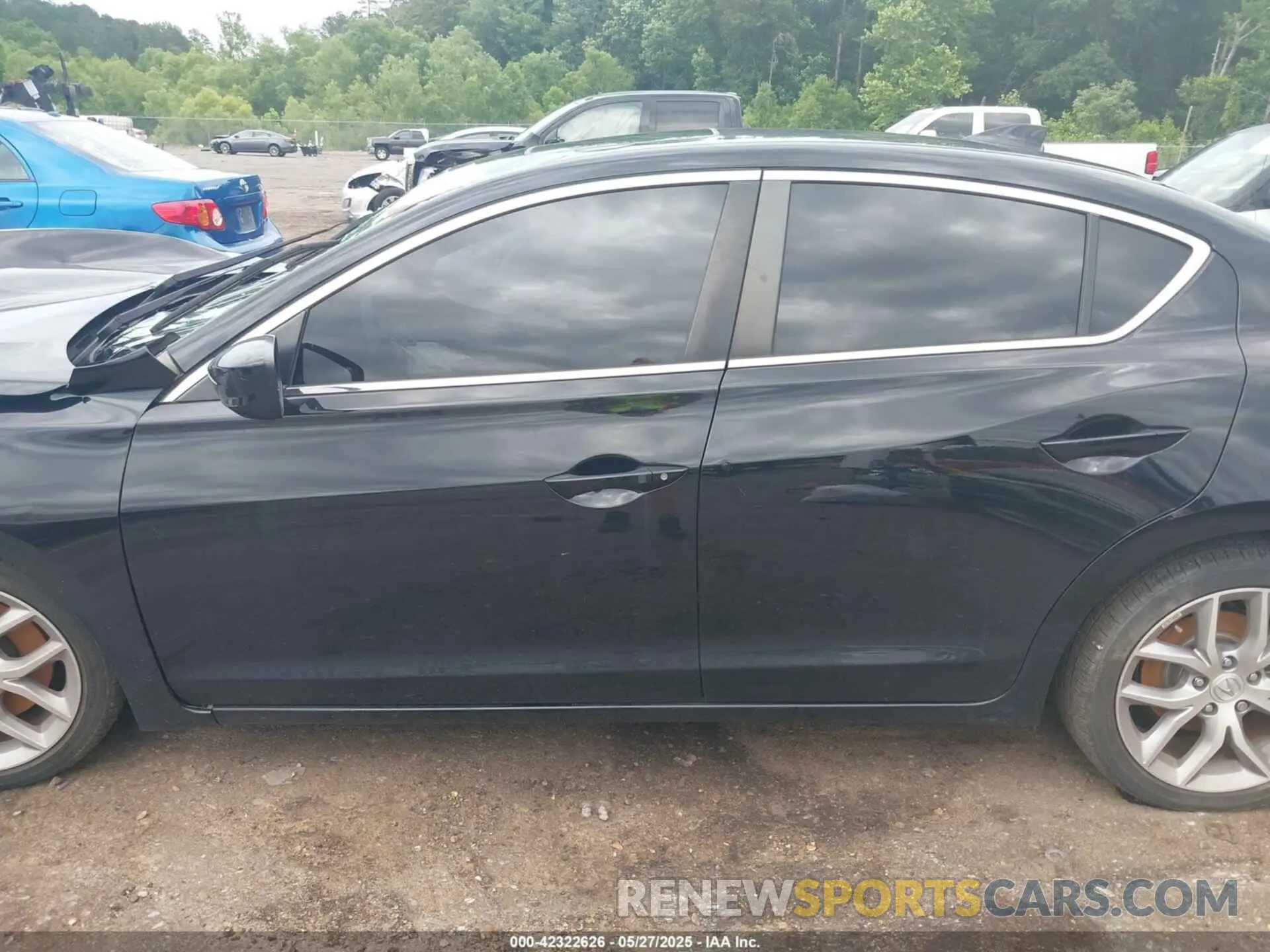 15 Photograph of a damaged car 19UDE2F36MA000327 ACURA ILX 2021