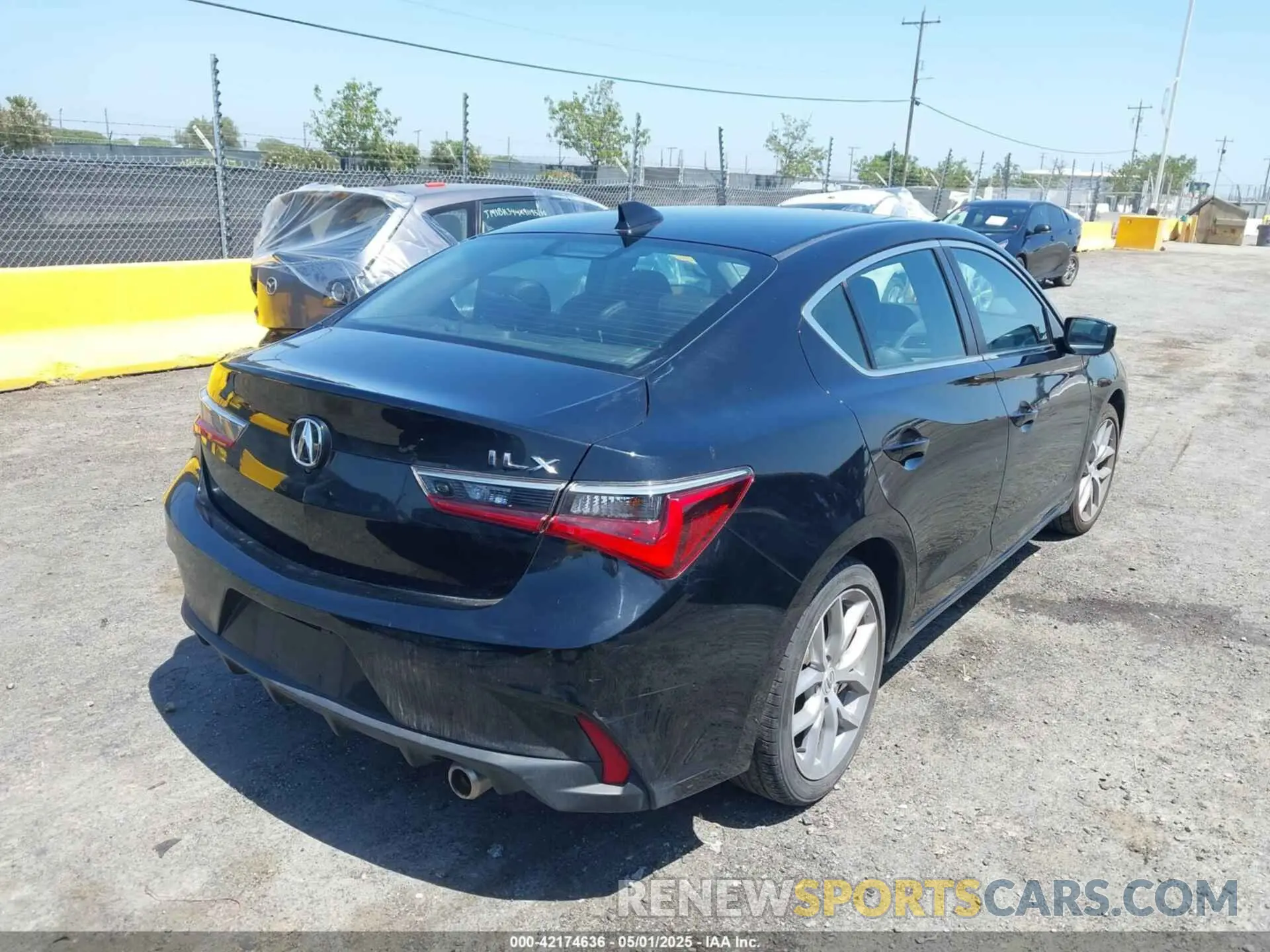 4 Photograph of a damaged car 19UDE2F36MA004345 ACURA ILX 2021
