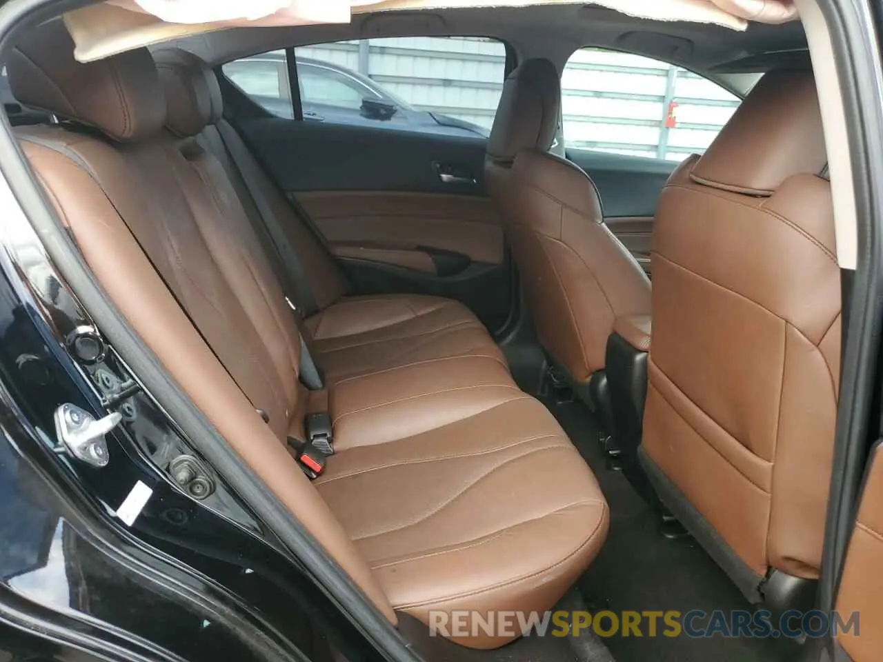 10 Photograph of a damaged car 19UDE2F73MA011529 ACURA ILX 2021