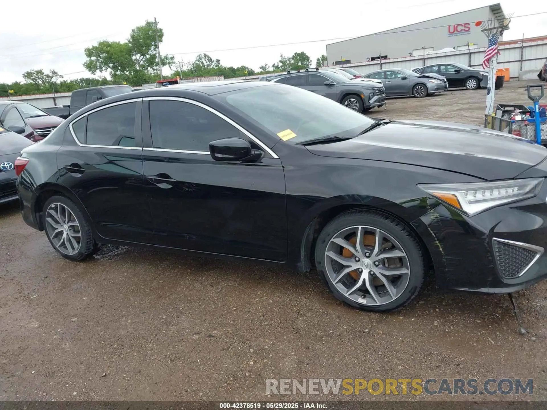12 Photograph of a damaged car 19UDE2F74MA002189 ACURA ILX 2021