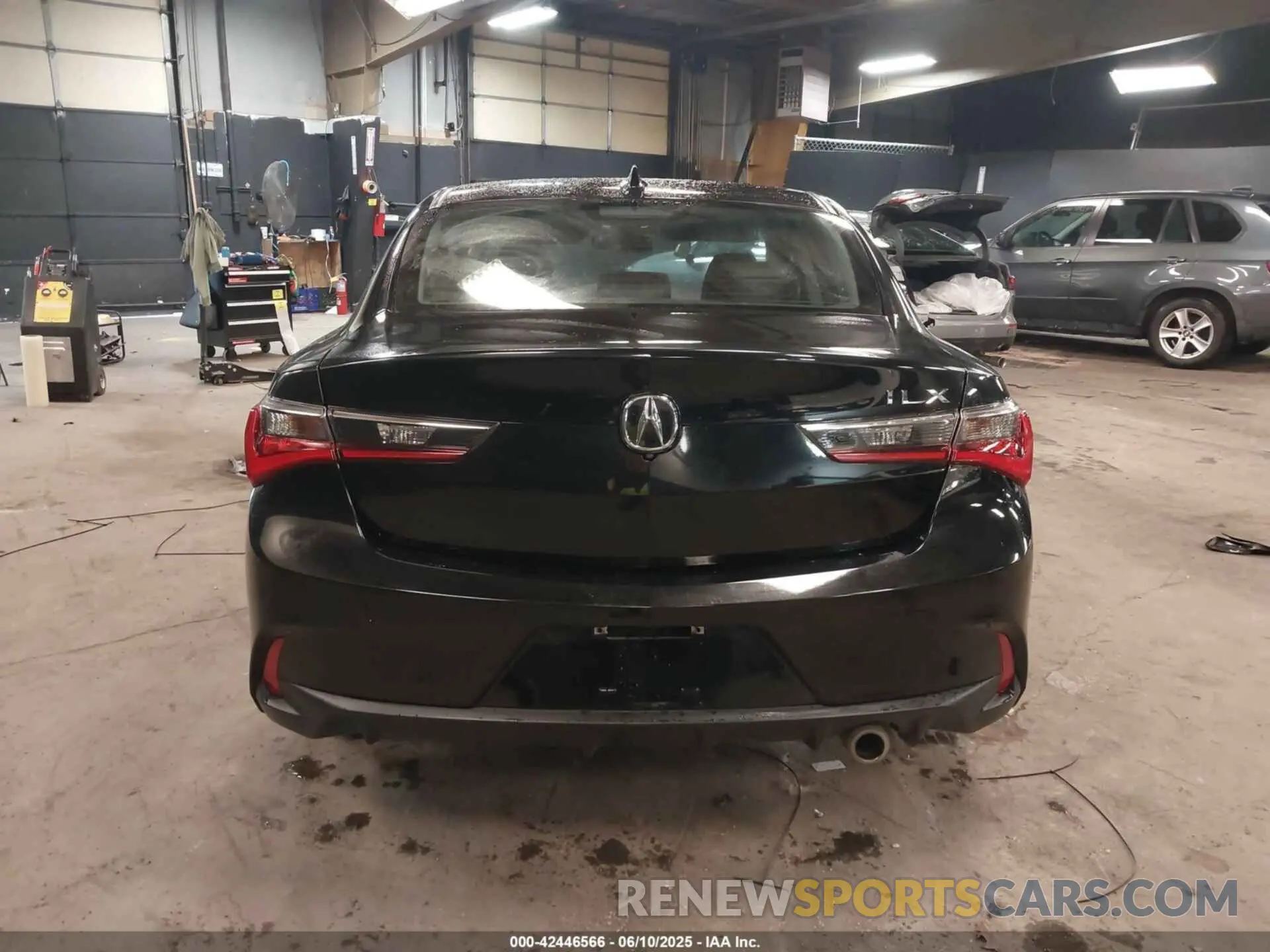 16 Photograph of a damaged car 19UDE2F74MA009630 ACURA ILX 2021