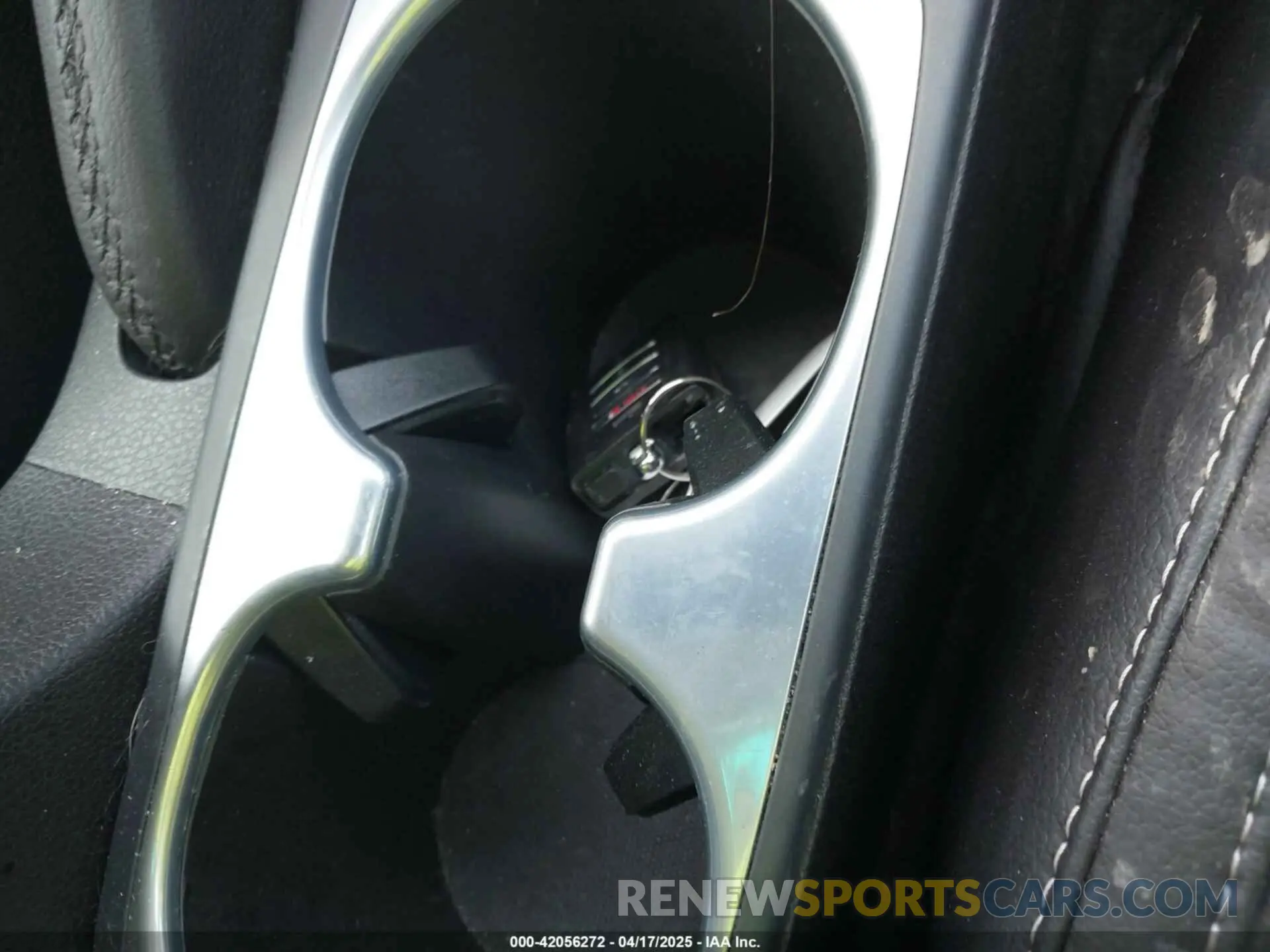 11 Photograph of a damaged car 19UDE2F77MA009380 ACURA ILX 2021