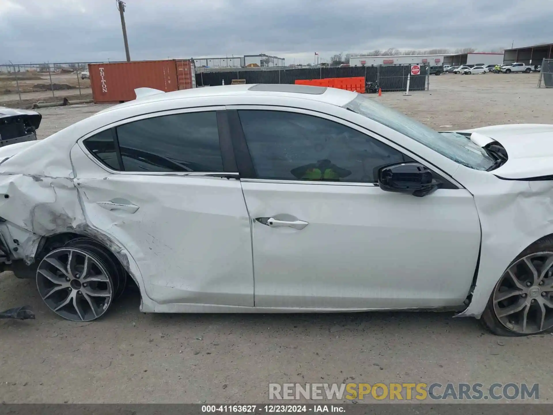 12 Photograph of a damaged car 19UDE2F79MA003421 ACURA ILX 2021