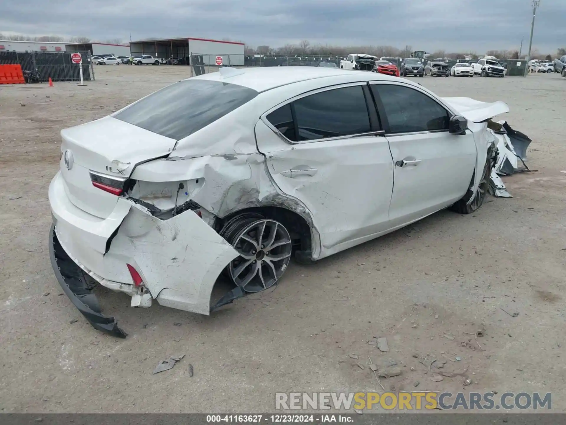 4 Photograph of a damaged car 19UDE2F79MA003421 ACURA ILX 2021