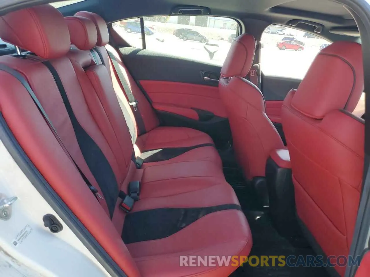 11 Photograph of a damaged car 19UDE2F80MA006720 ACURA ILX 2021