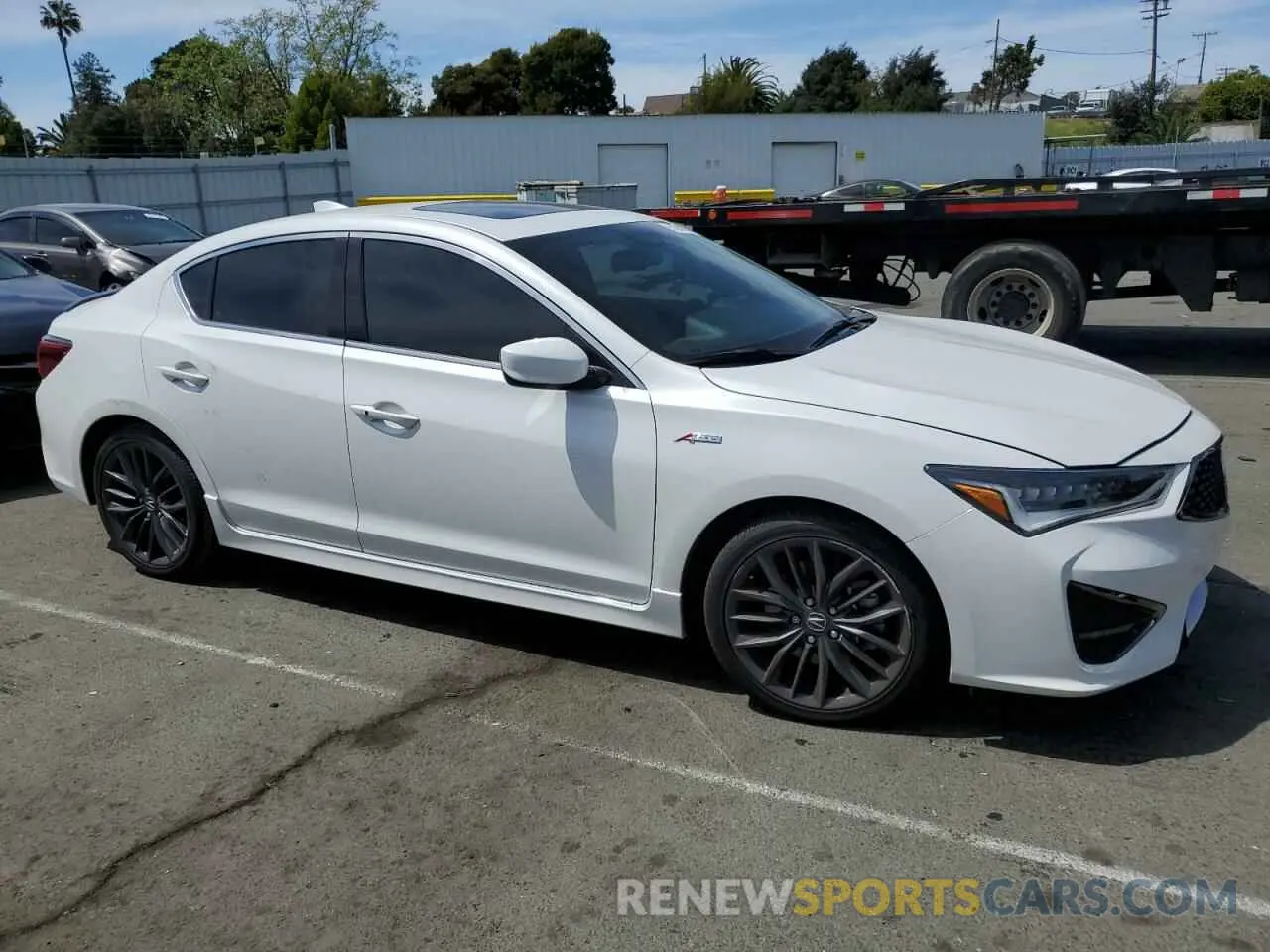 4 Photograph of a damaged car 19UDE2F80MA009181 ACURA ILX 2021