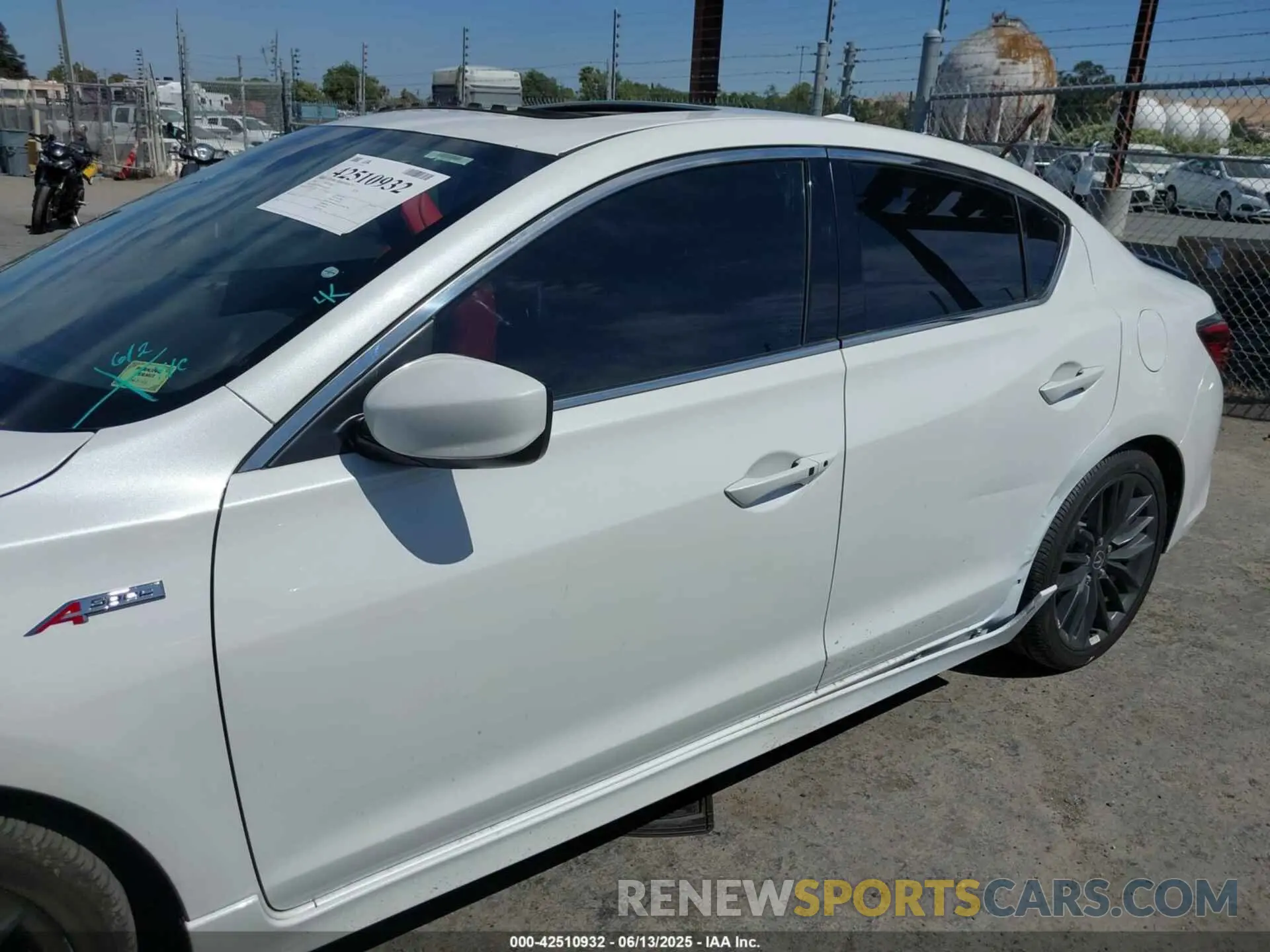 13 Photograph of a damaged car 19UDE2F84MA001939 ACURA ILX 2021