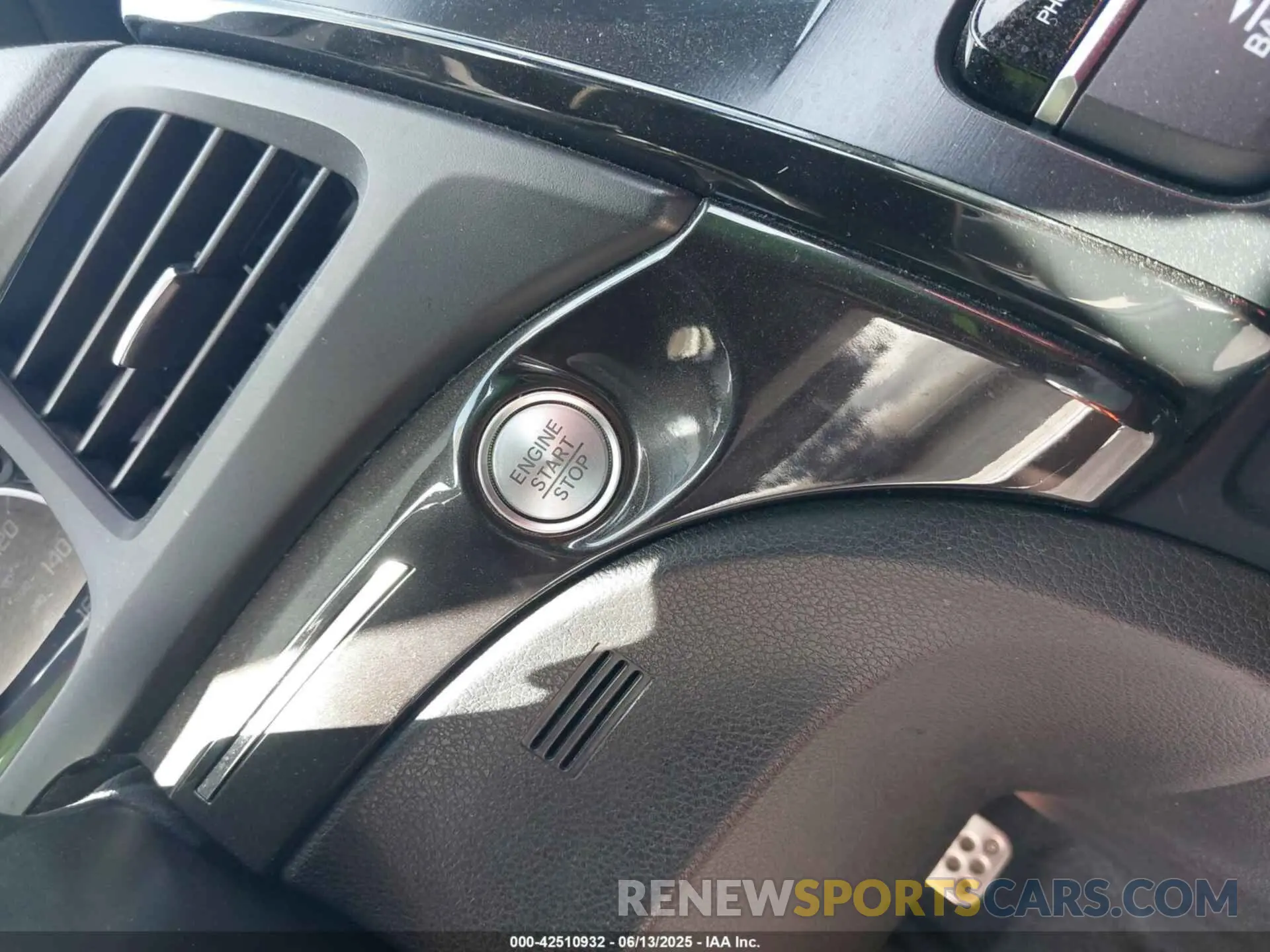16 Photograph of a damaged car 19UDE2F84MA001939 ACURA ILX 2021