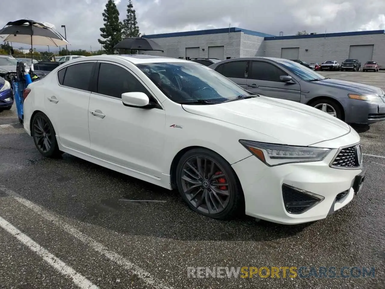 4 Photograph of a damaged car 19UDE2F85MA005191 ACURA ILX 2021