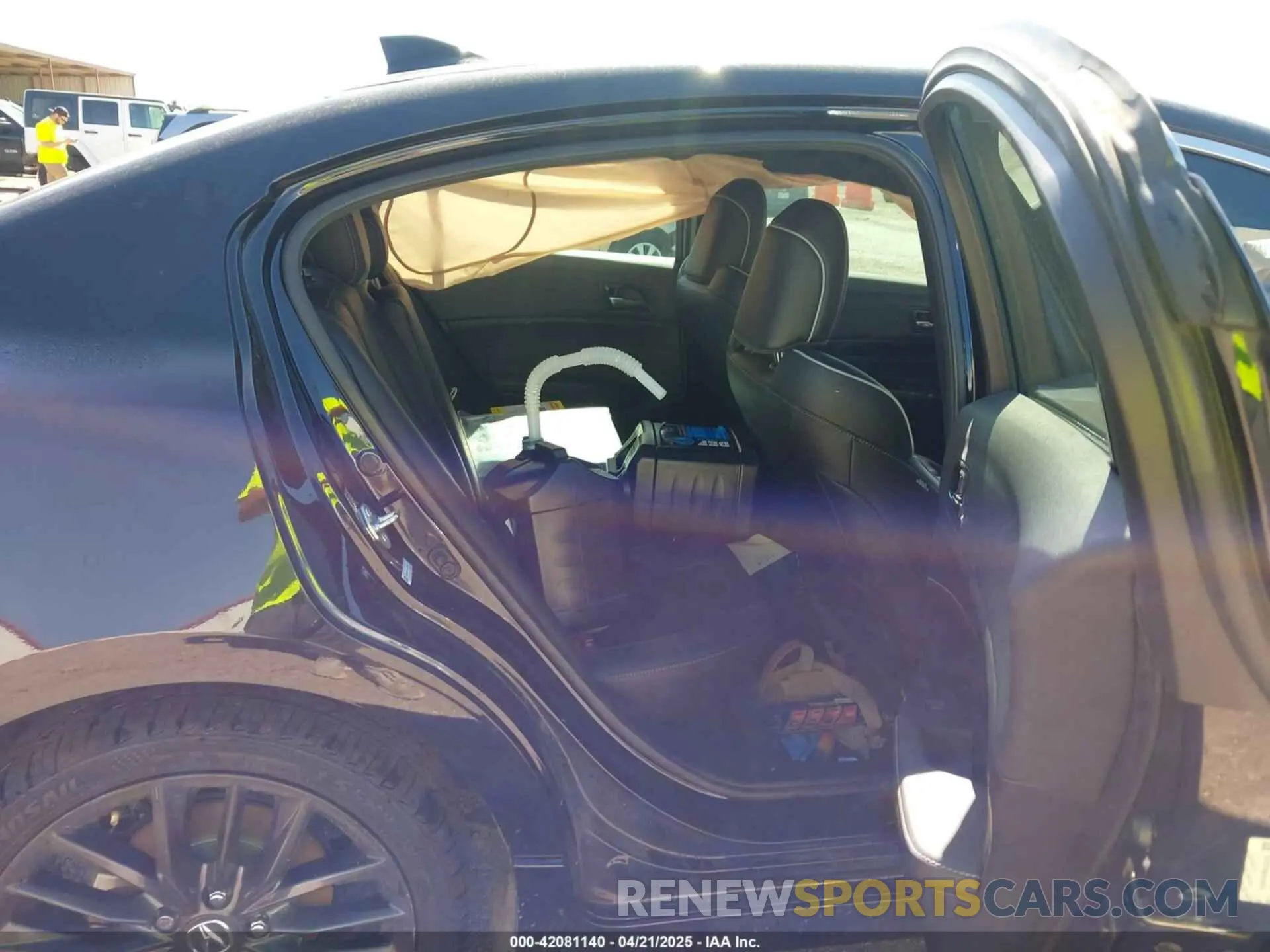 8 Photograph of a damaged car 19UDE2F88MA004942 ACURA ILX 2021