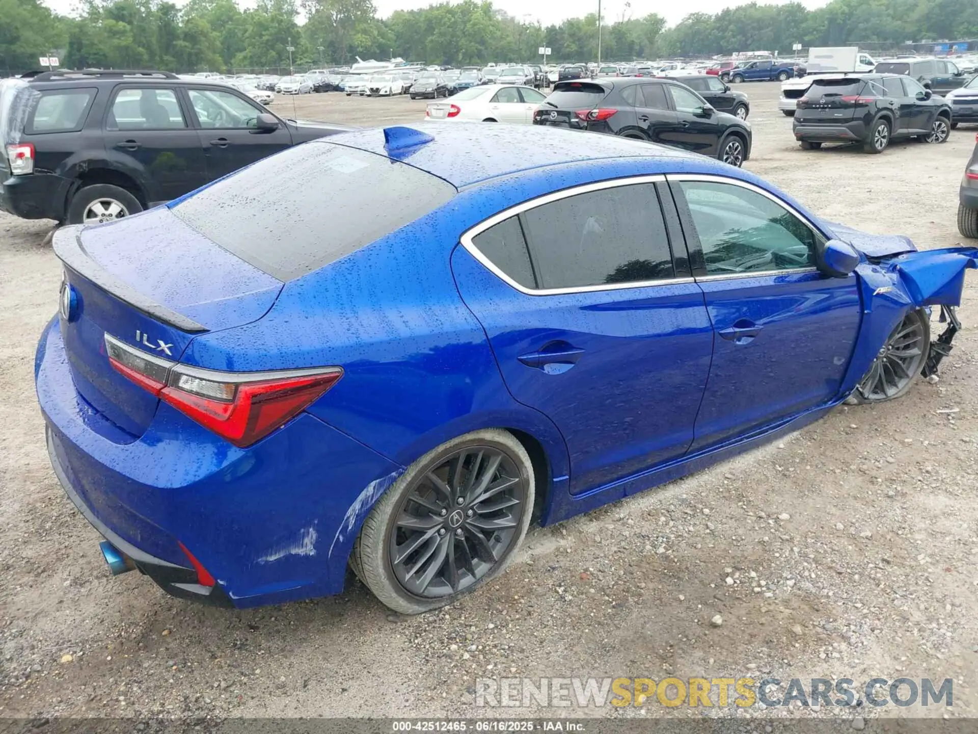 4 Photograph of a damaged car 19UDE2F89MA005226 ACURA ILX 2021