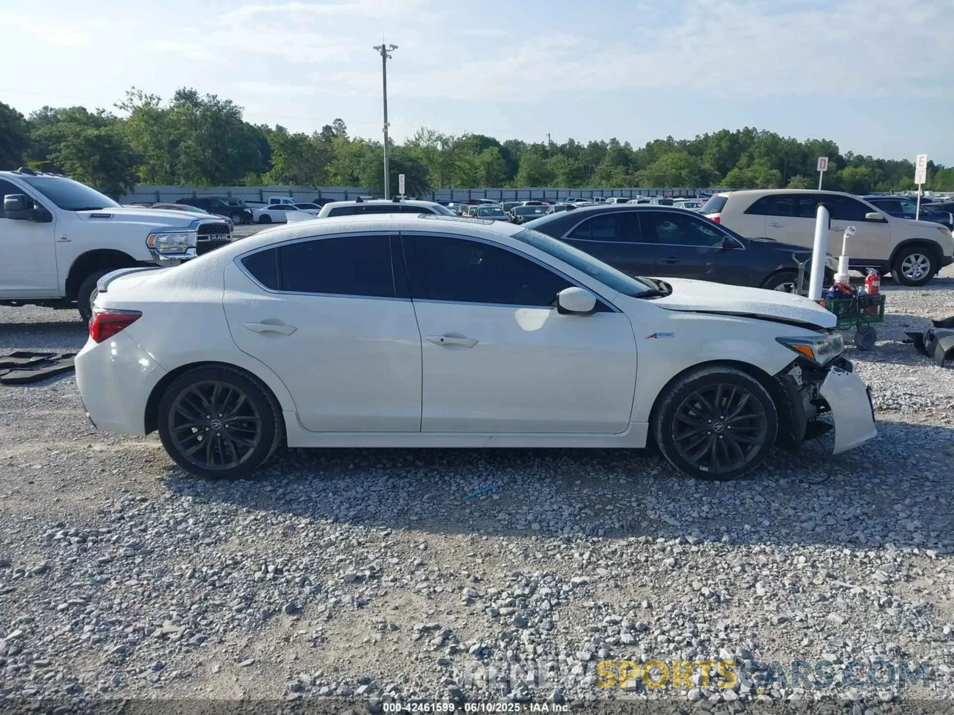 13 Photograph of a damaged car 19UDE2F89MA010863 ACURA ILX 2021