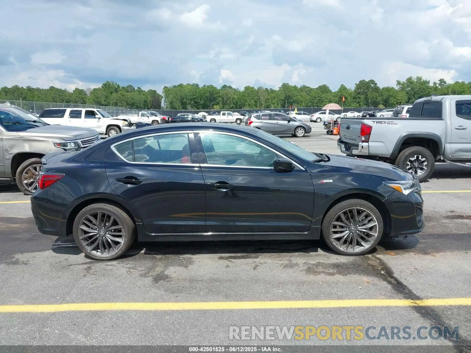 12 Photograph of a damaged car 19UDE2F8XMA004098 ACURA ILX 2021