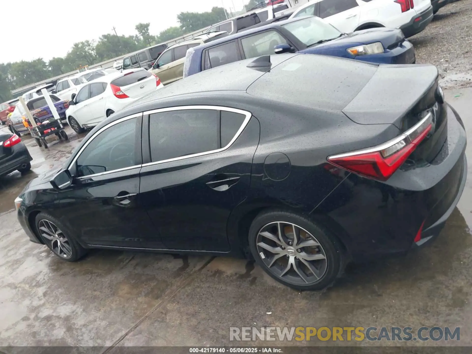 14 Photograph of a damaged car 19UDE2F71NA000613 ACURA ILX 2022