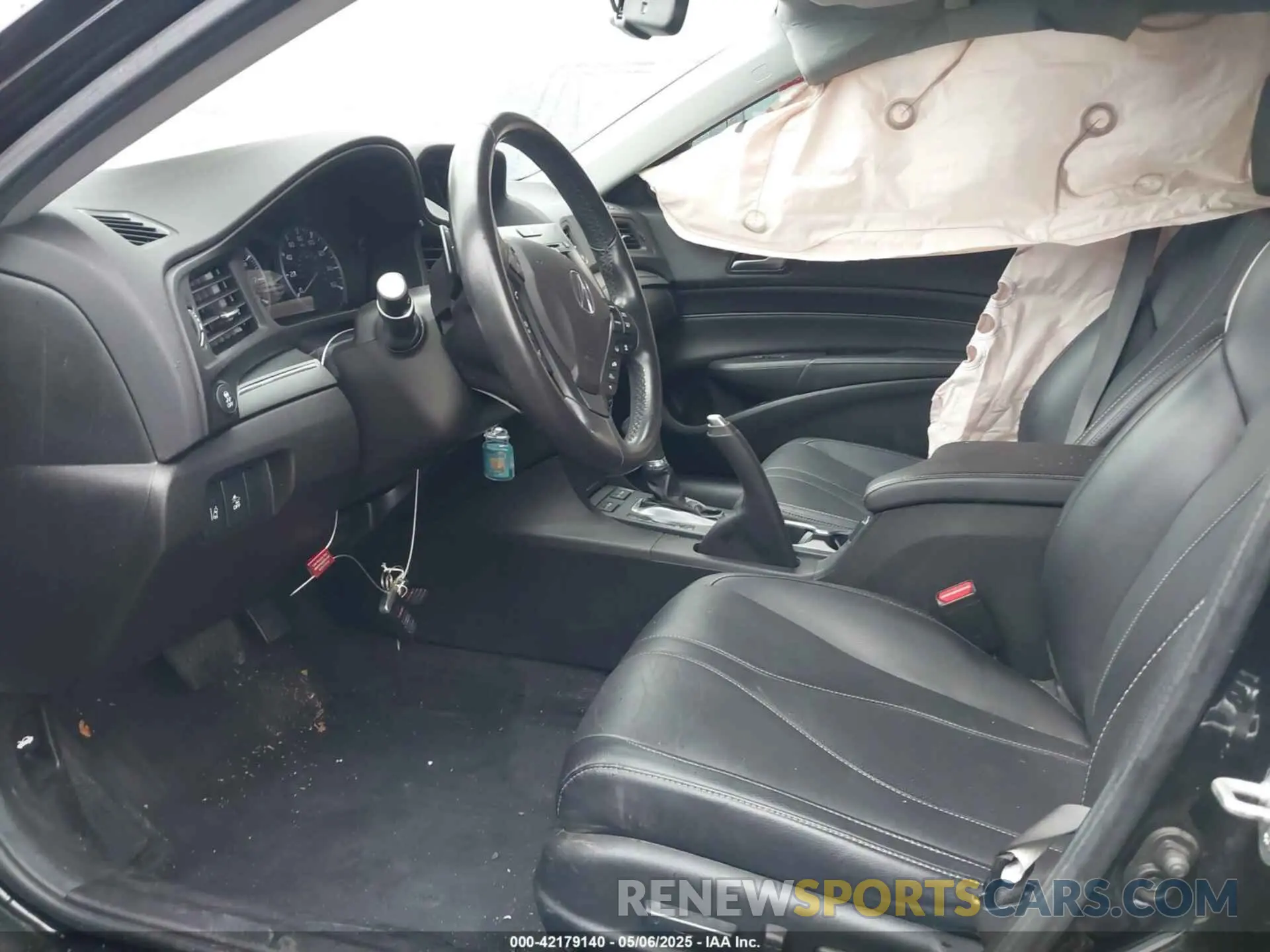 5 Photograph of a damaged car 19UDE2F71NA000613 ACURA ILX 2022
